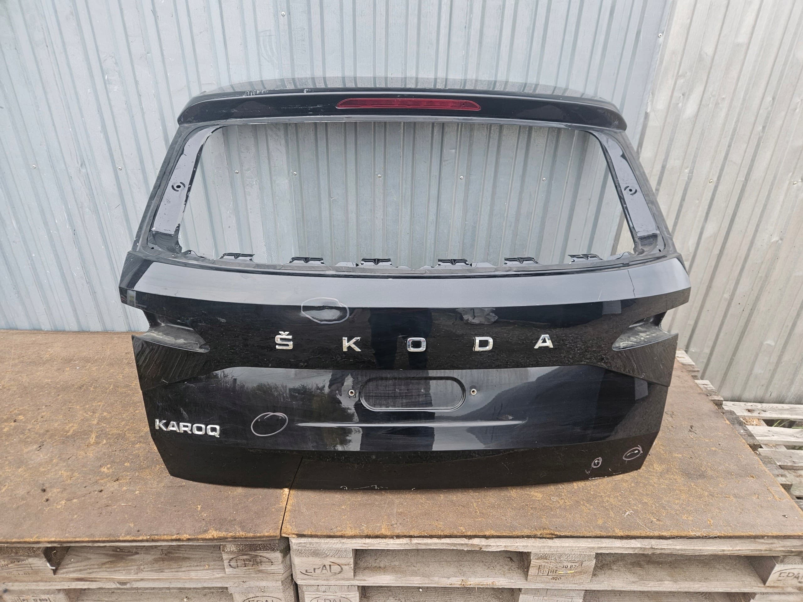 Portón Trasero Original para Skoda Karoq Lift usado