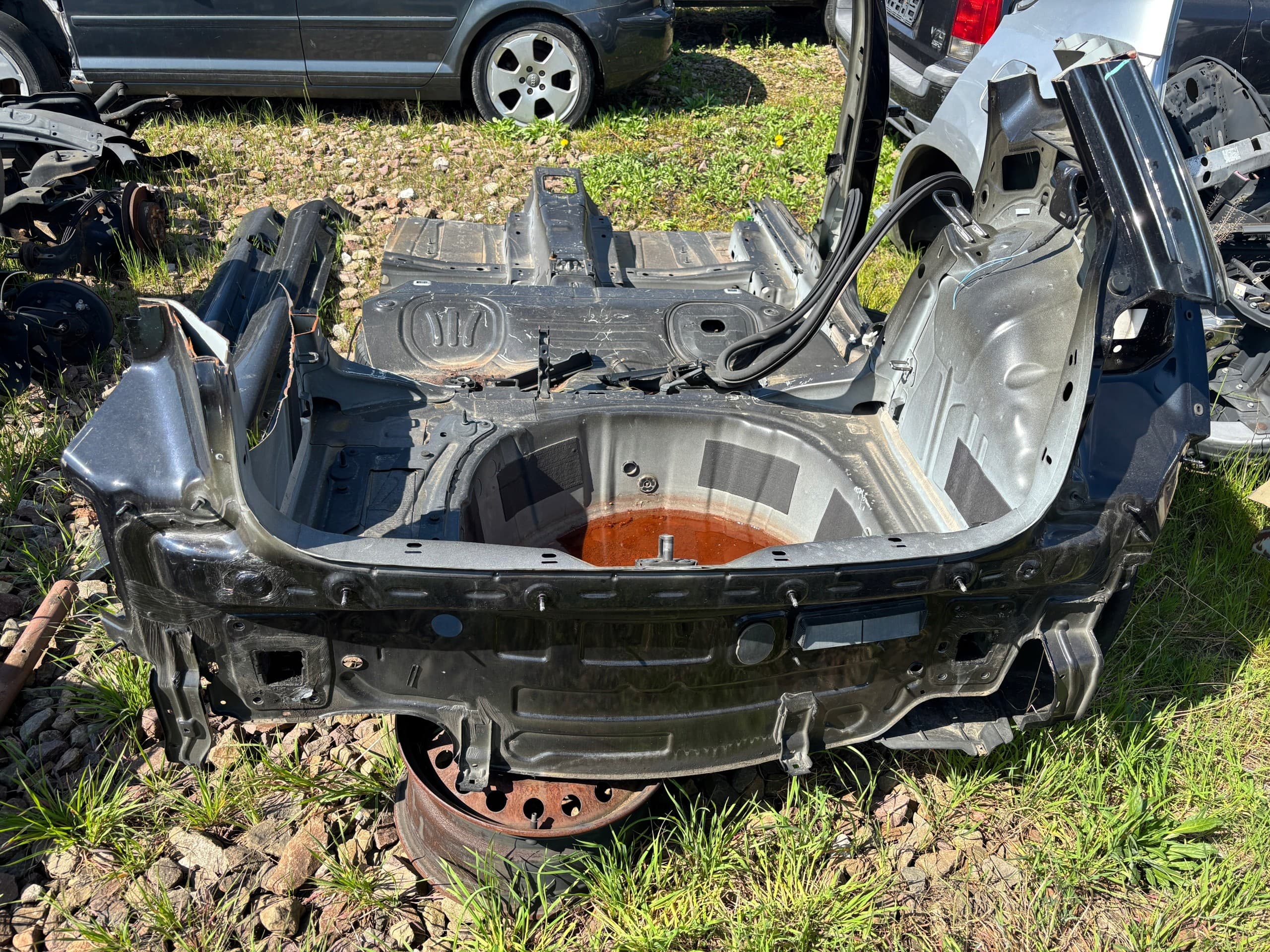 Cinturón trasero VW Polo VI 2017-2026 usado