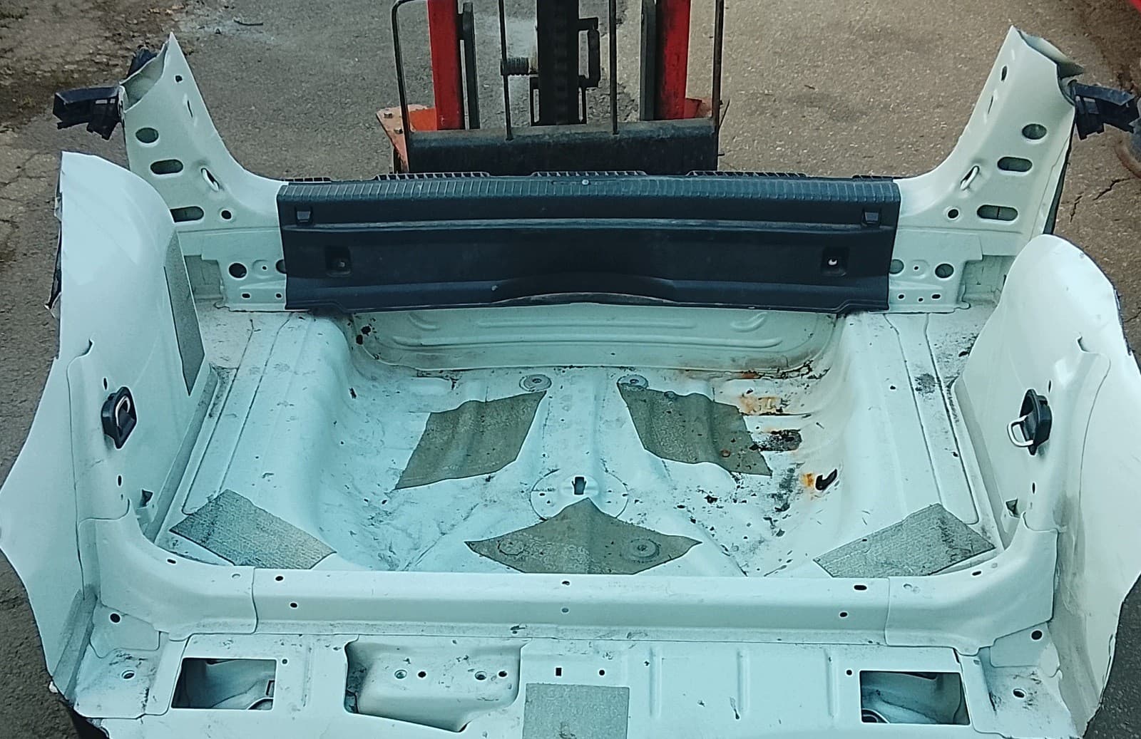 Alfombrilla Trasera para Maletero VW Golf Sportsvan usado