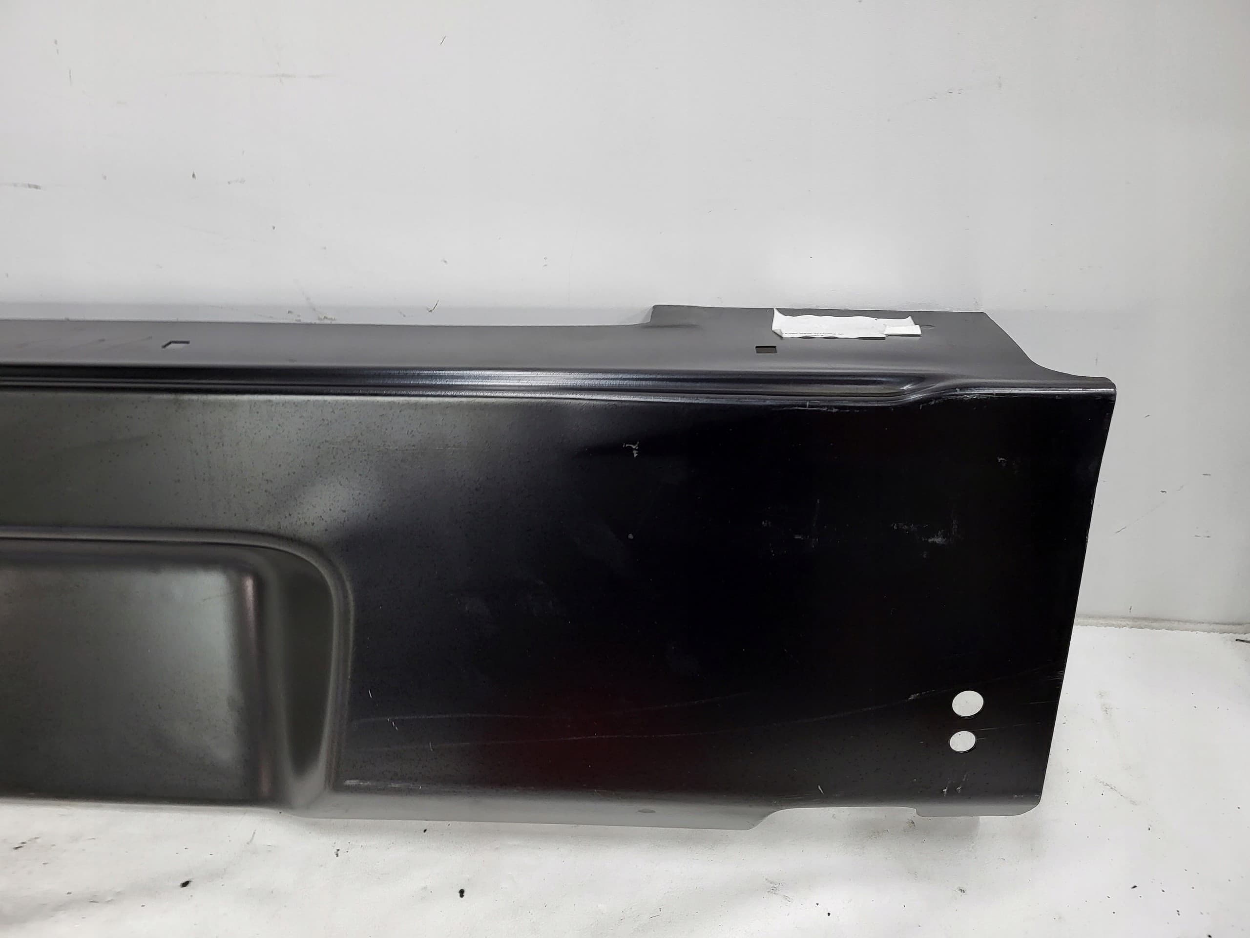 Viga de Soporte Trasera para Portón Ford Ranger MK4 nuevo 3