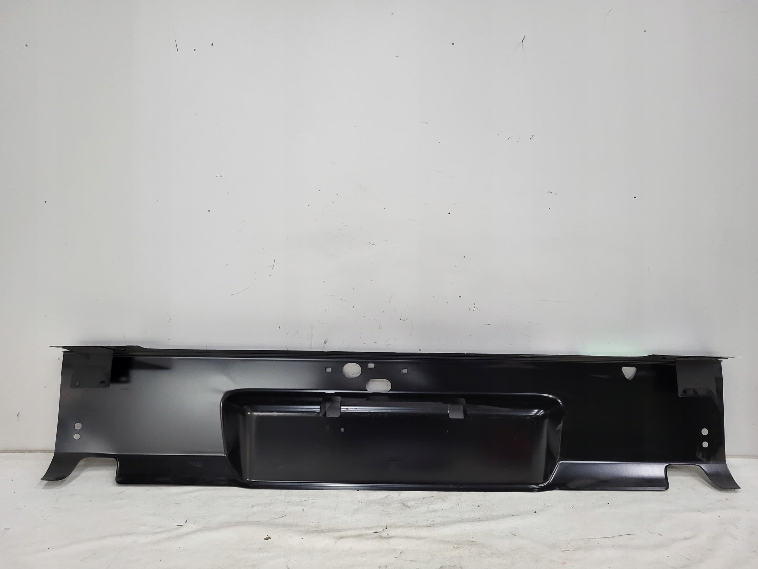 Viga de Soporte Trasera para Portón Ford Ranger MK4 nuevo 4