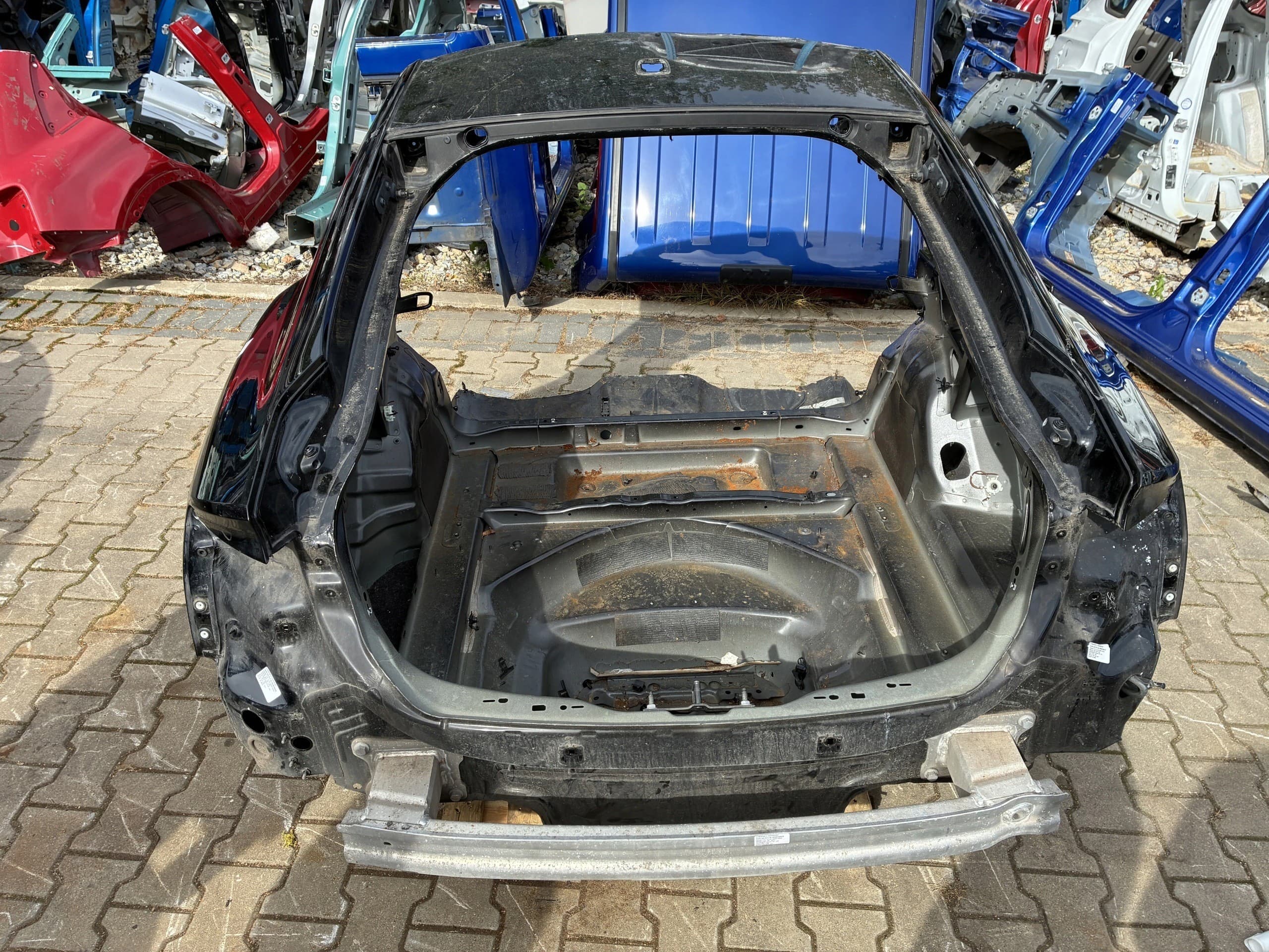Suelo trasero del maletero Audi A5 F5 II 16- Sportback LY9B usado