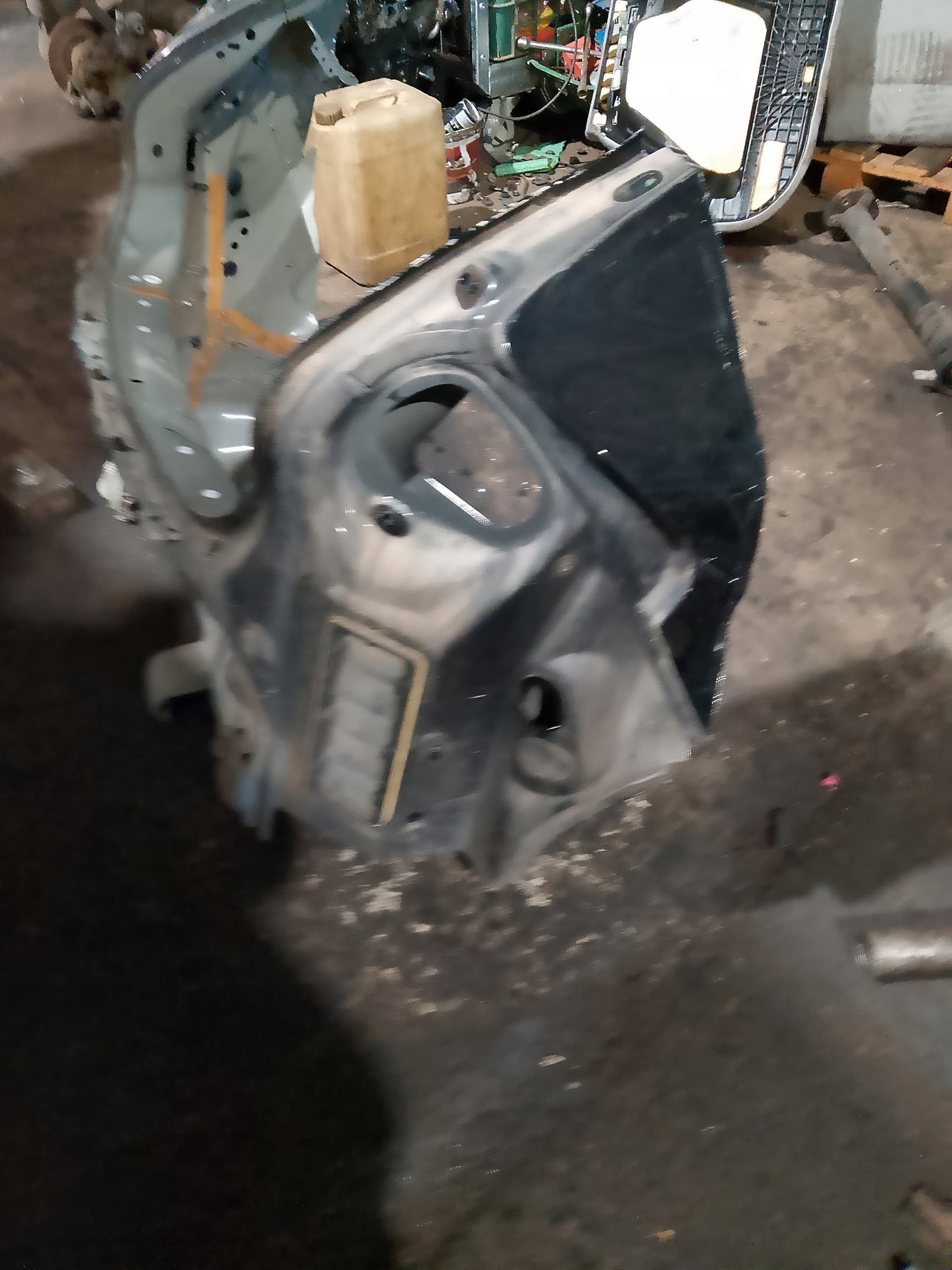 Volvo V40 II 12- Cinturón trasero Wanna usado 6