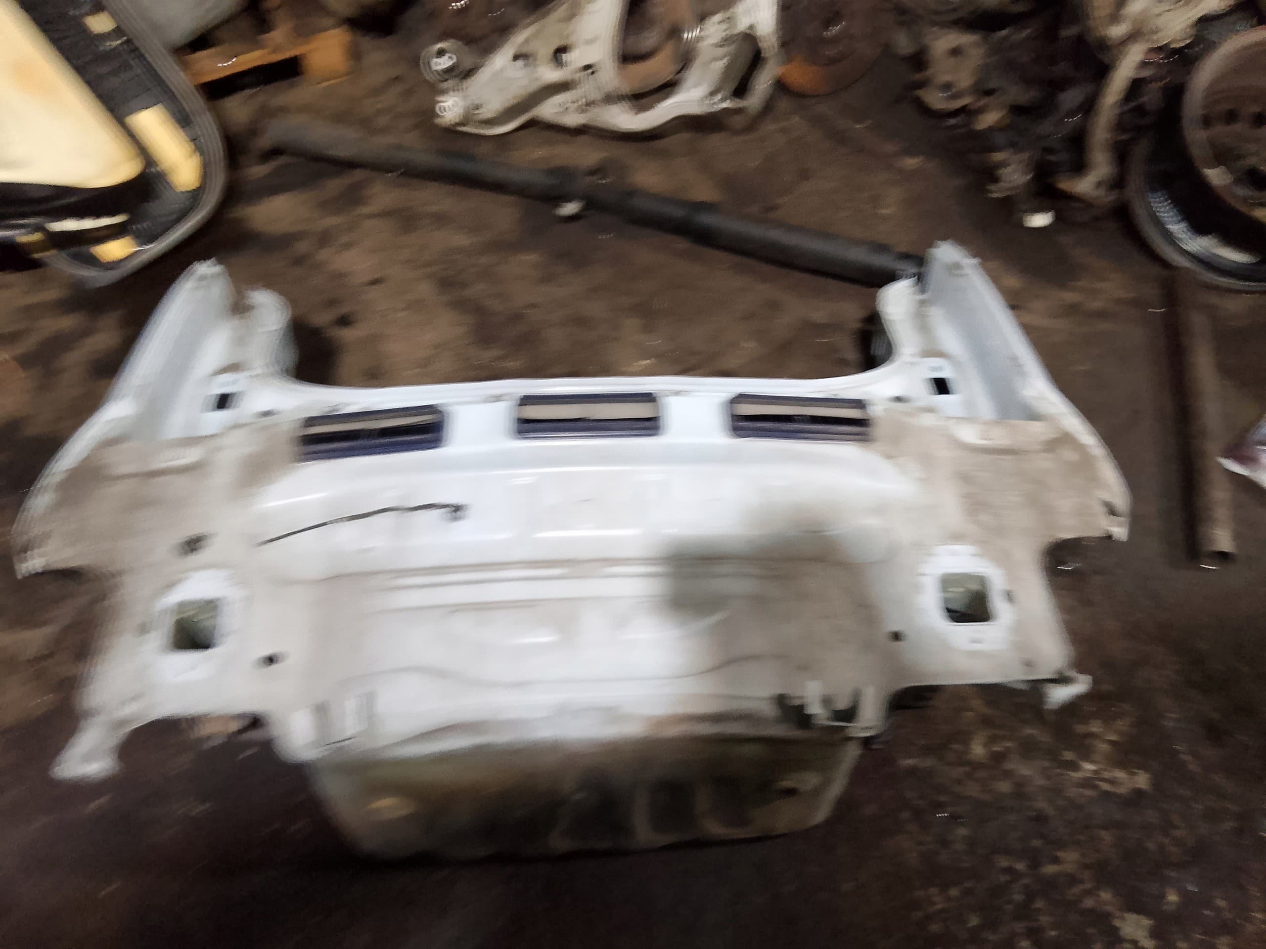 Cinturón trasero Skoda Citigo VW Up usado