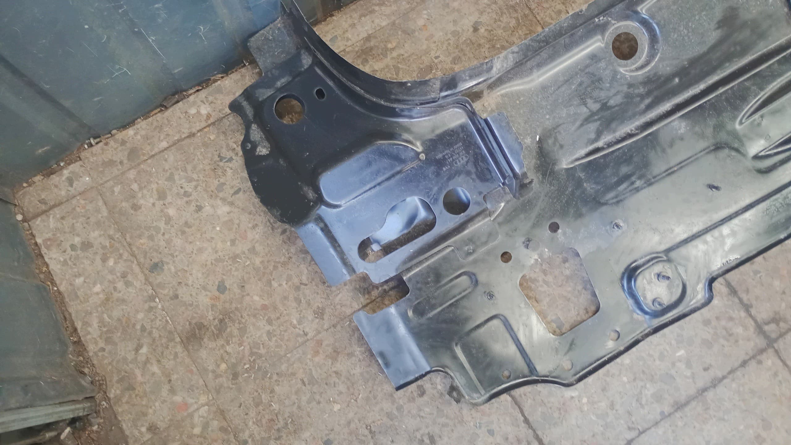 Cinturón trasero para Audi Q3 83F 83F813445 usado 2