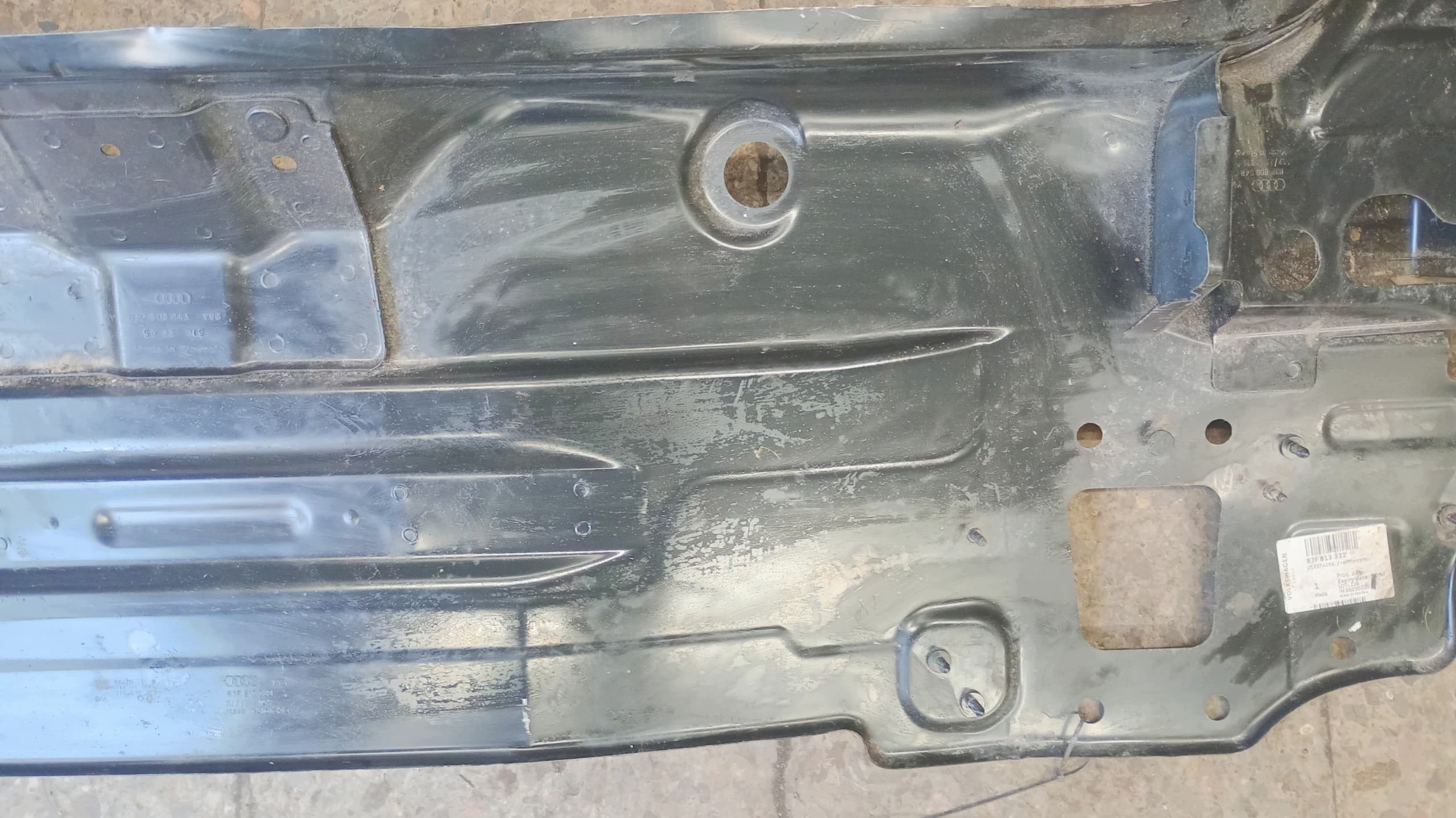 Cinturón trasero para Audi Q3 83F 83F813445 usado 5