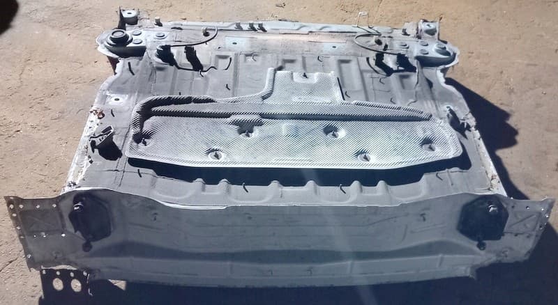 Correa A96 trasera BMW X1 F48 usado 3