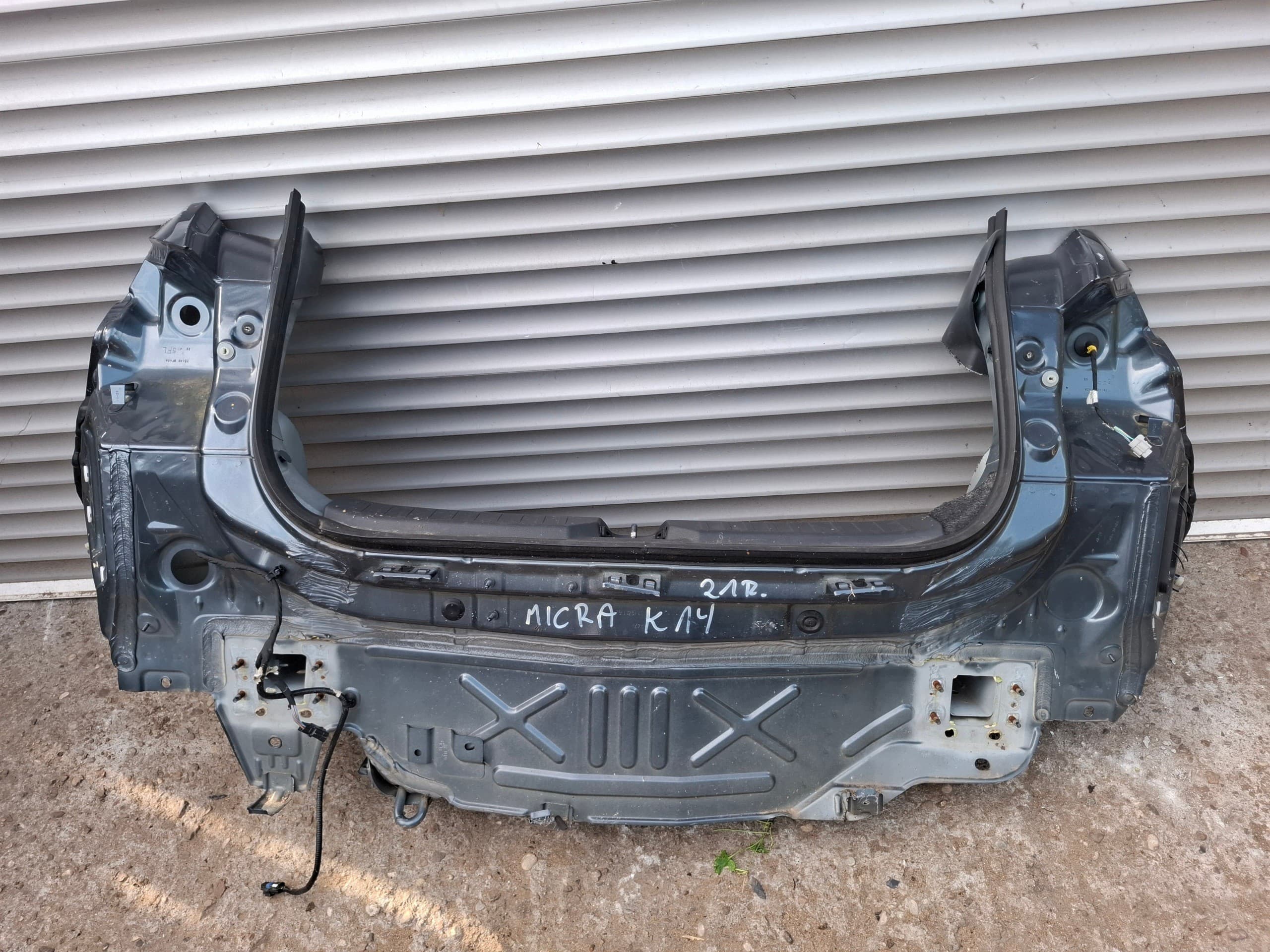 Cinturón Trasero Nissan Micra V K14 21R usado