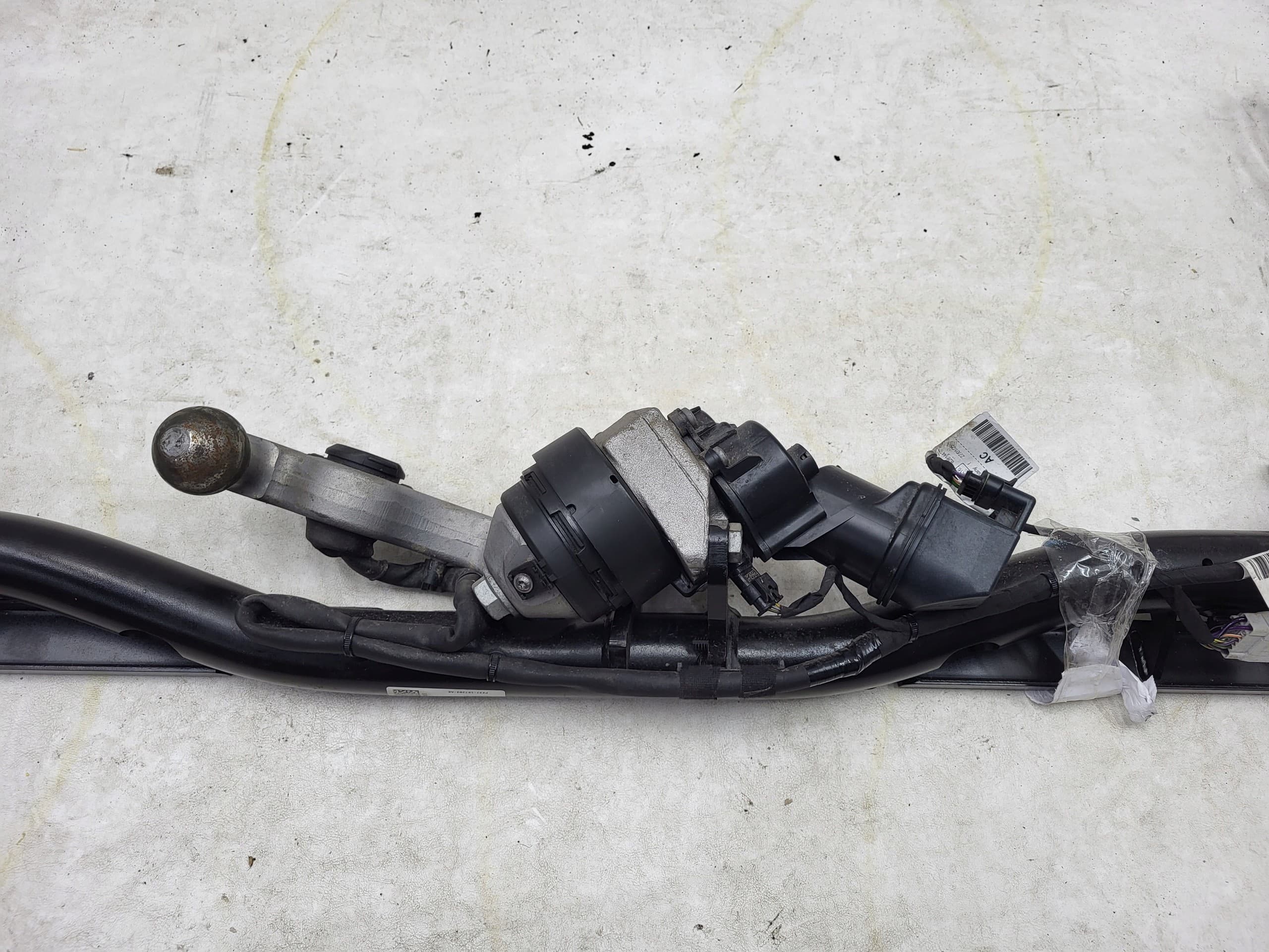 Enganche de Remolque para Ford Transit Custom II usado 4