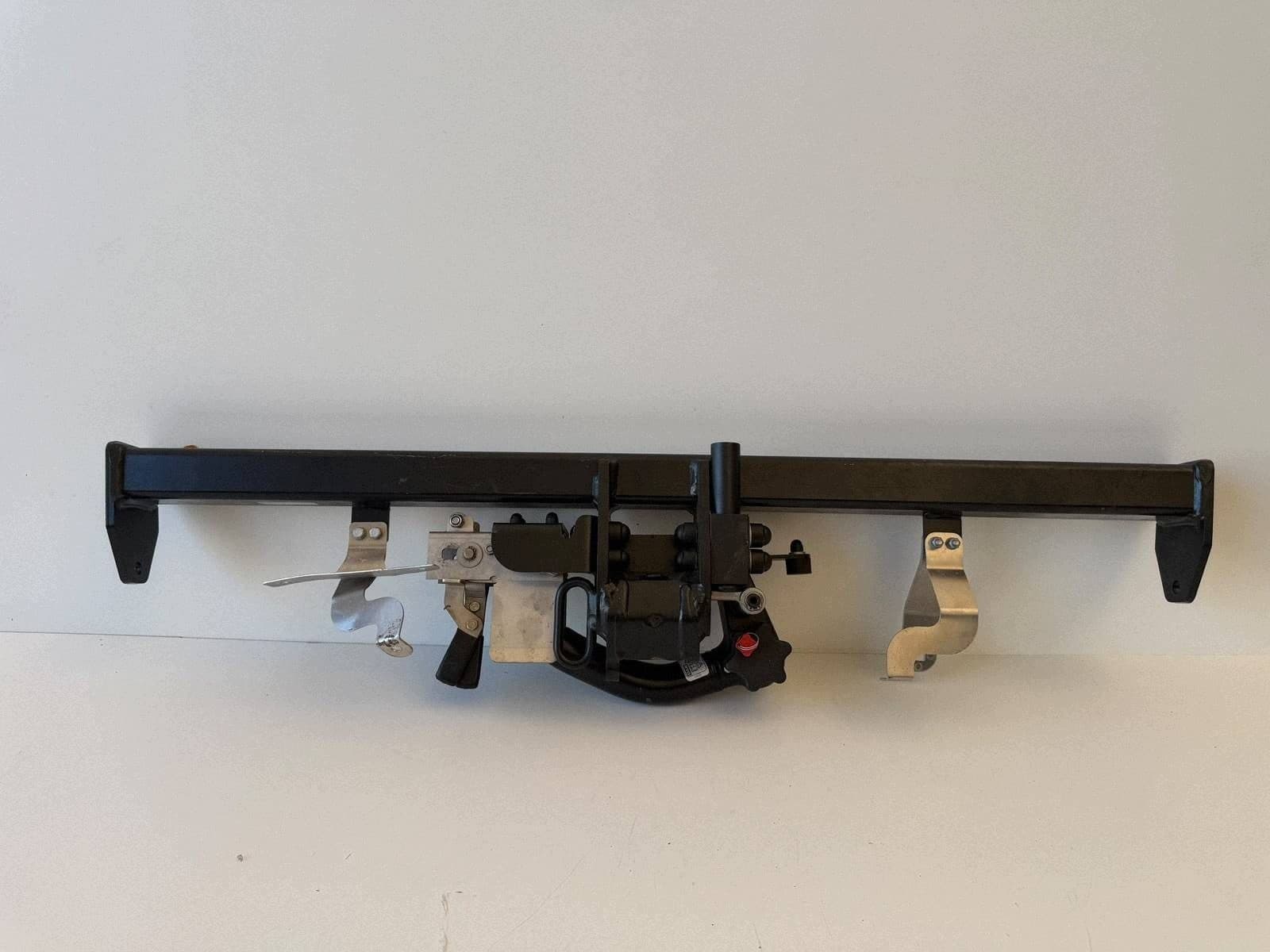Barra de remolque Hyundai Tucson IV 9999Z040578 OEM original usado