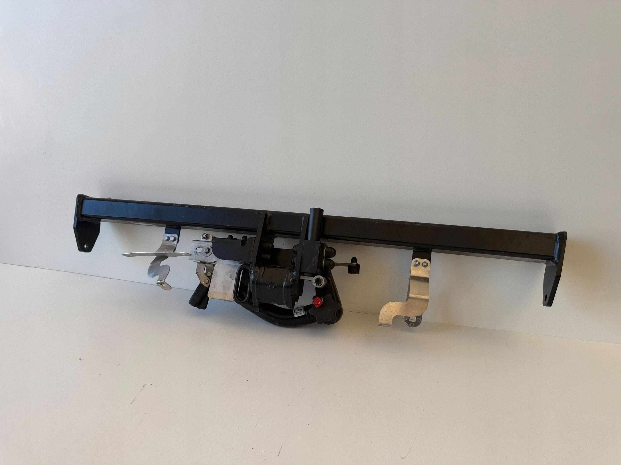 Barra de remolque Hyundai Tucson IV 9999Z040578 OEM original usado 2