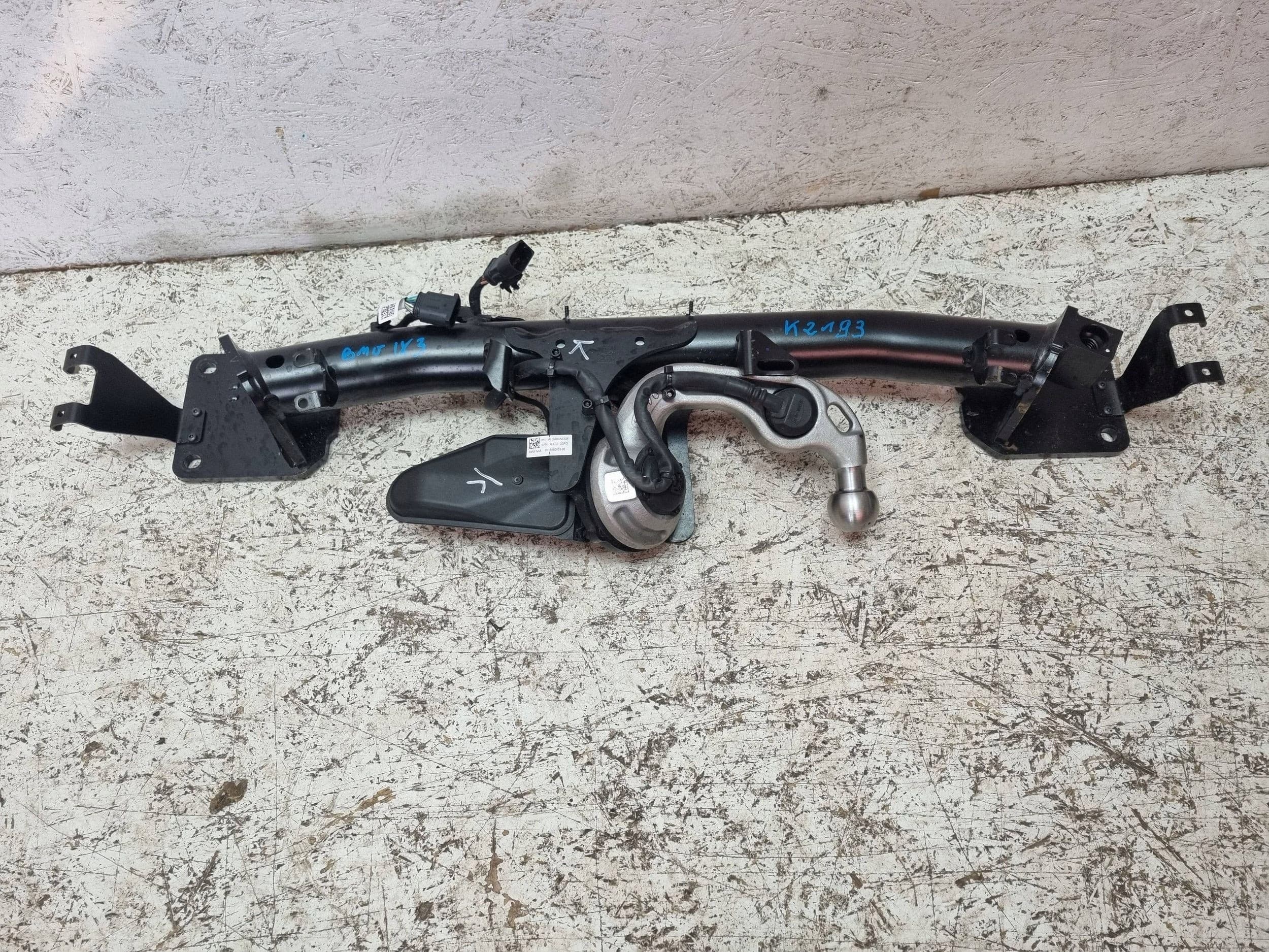 Barra de Remolque Trasera para BMW iX3 NA5 5a60a53 usado 2