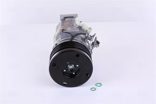 Compresor de aire acondicionado Nissens 890870 nuevo 3