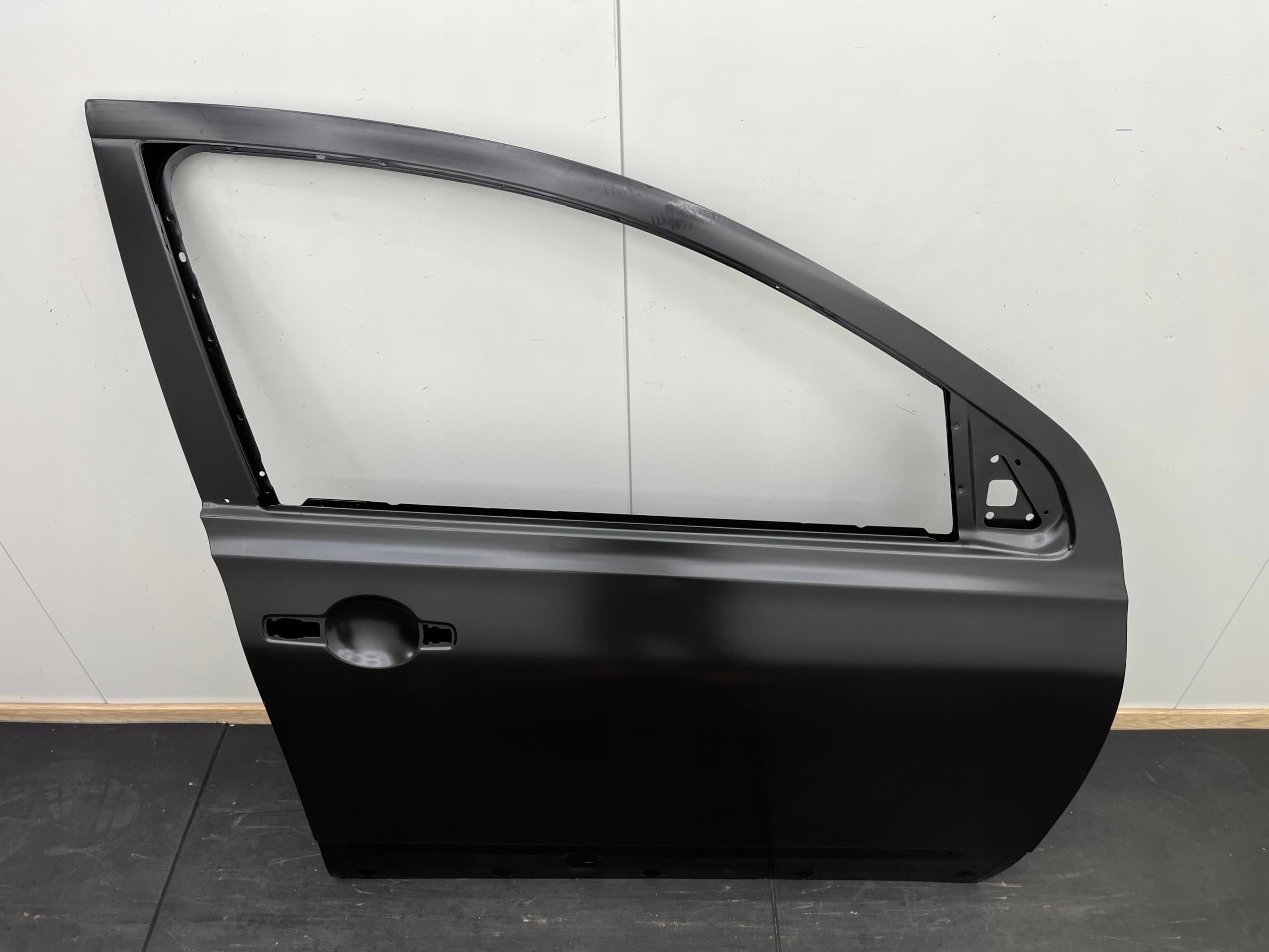 Puerta Delantera Derecha Nissan OE H0100EY1MC (Lado Pasajero) nuevo 2
