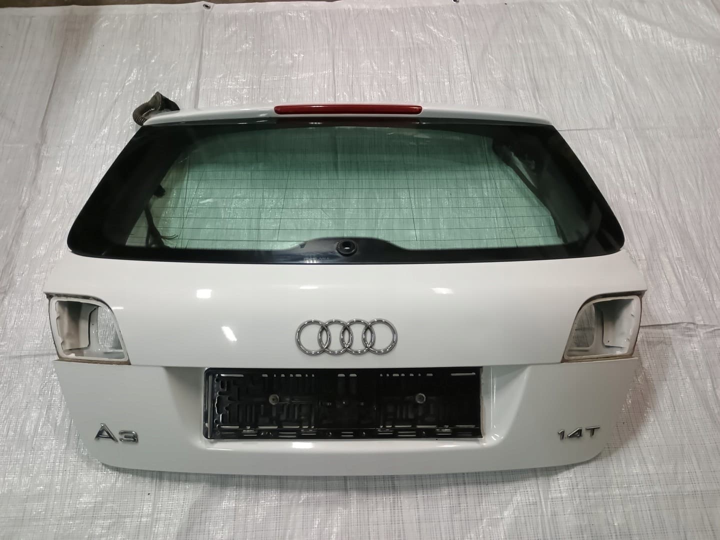 Audi A3 8P Lift 5P Sportback 08- Portón Trasero Maletero LY9C usado