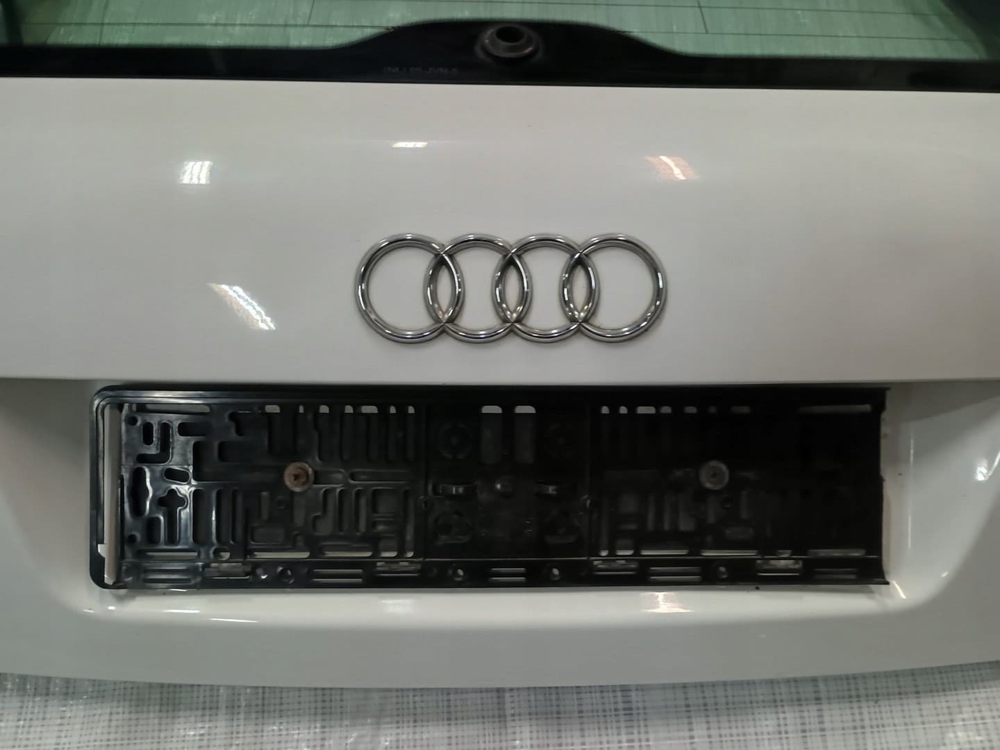 Audi A3 8P Lift 5P Sportback 08- Portón Trasero Maletero LY9C usado 3