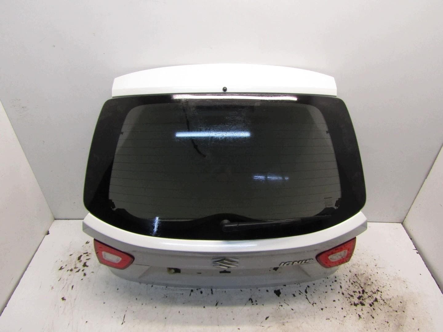 Portón Trasero Zvr para Suzuki Ignis Iii (2016-) usado 2