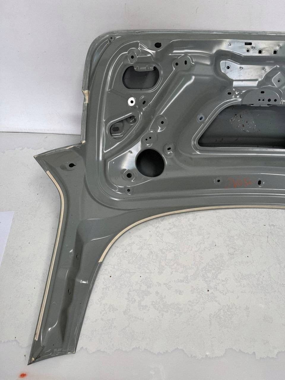 Portón trasero Tesla Model 3 2018 nuevo 3