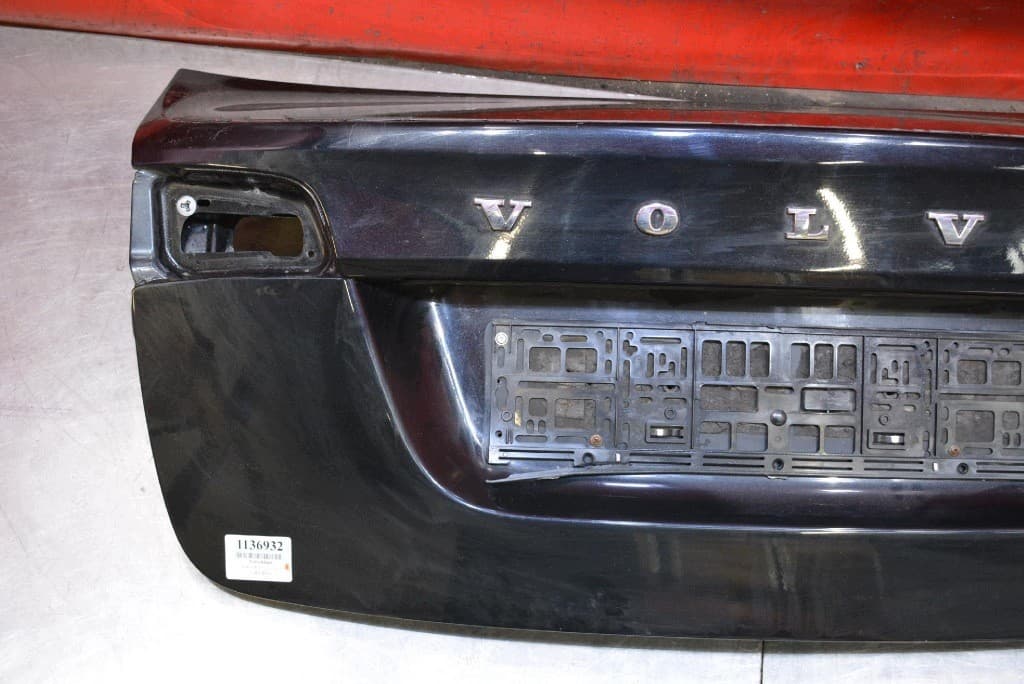 Portón trasero 452-46 para Volvo S60 II (2ª generación) R-Design Sedán Facelift 2013-2020 usado 2