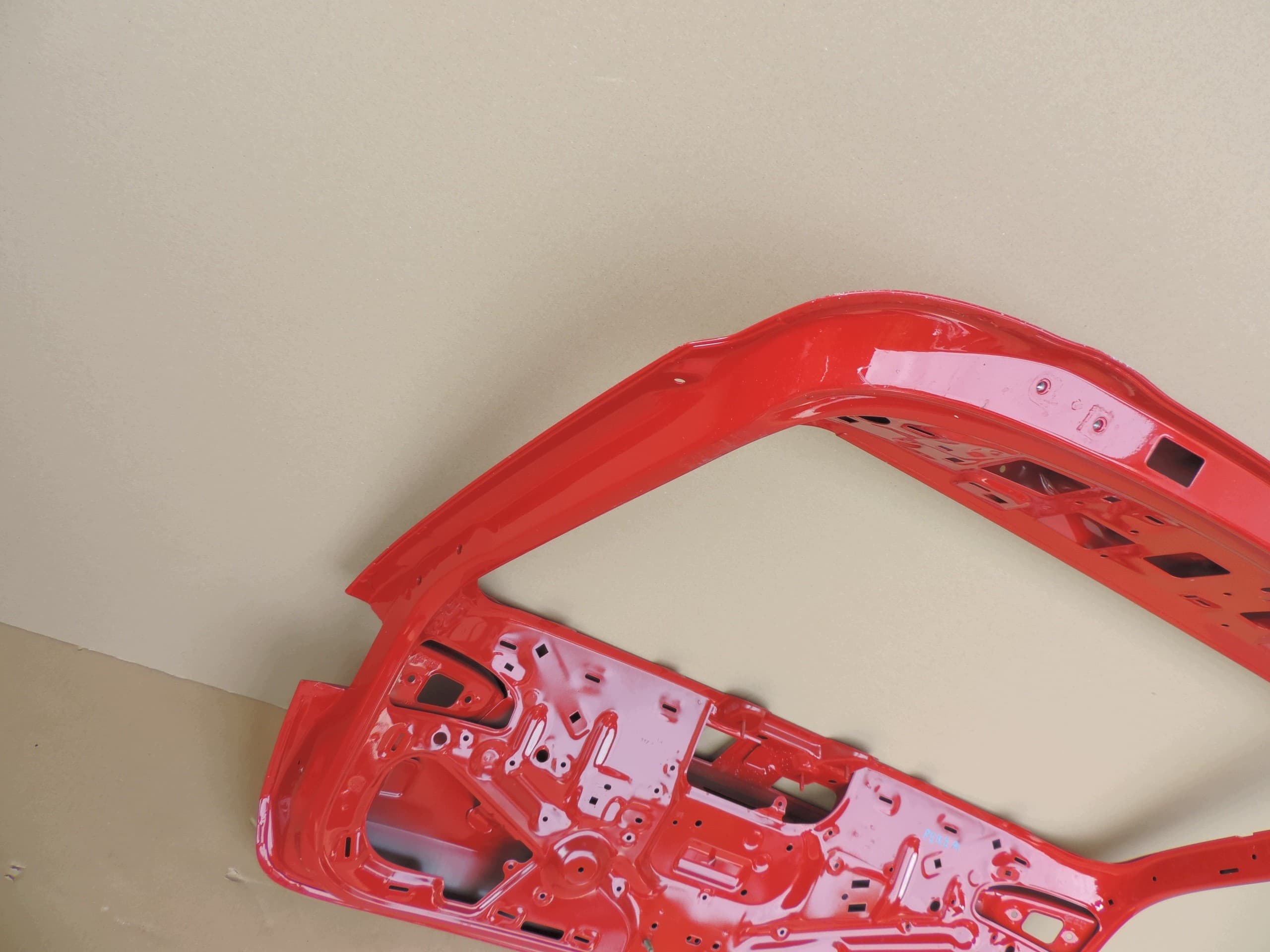 Portón Trasero Skoda Scala nuevo 9