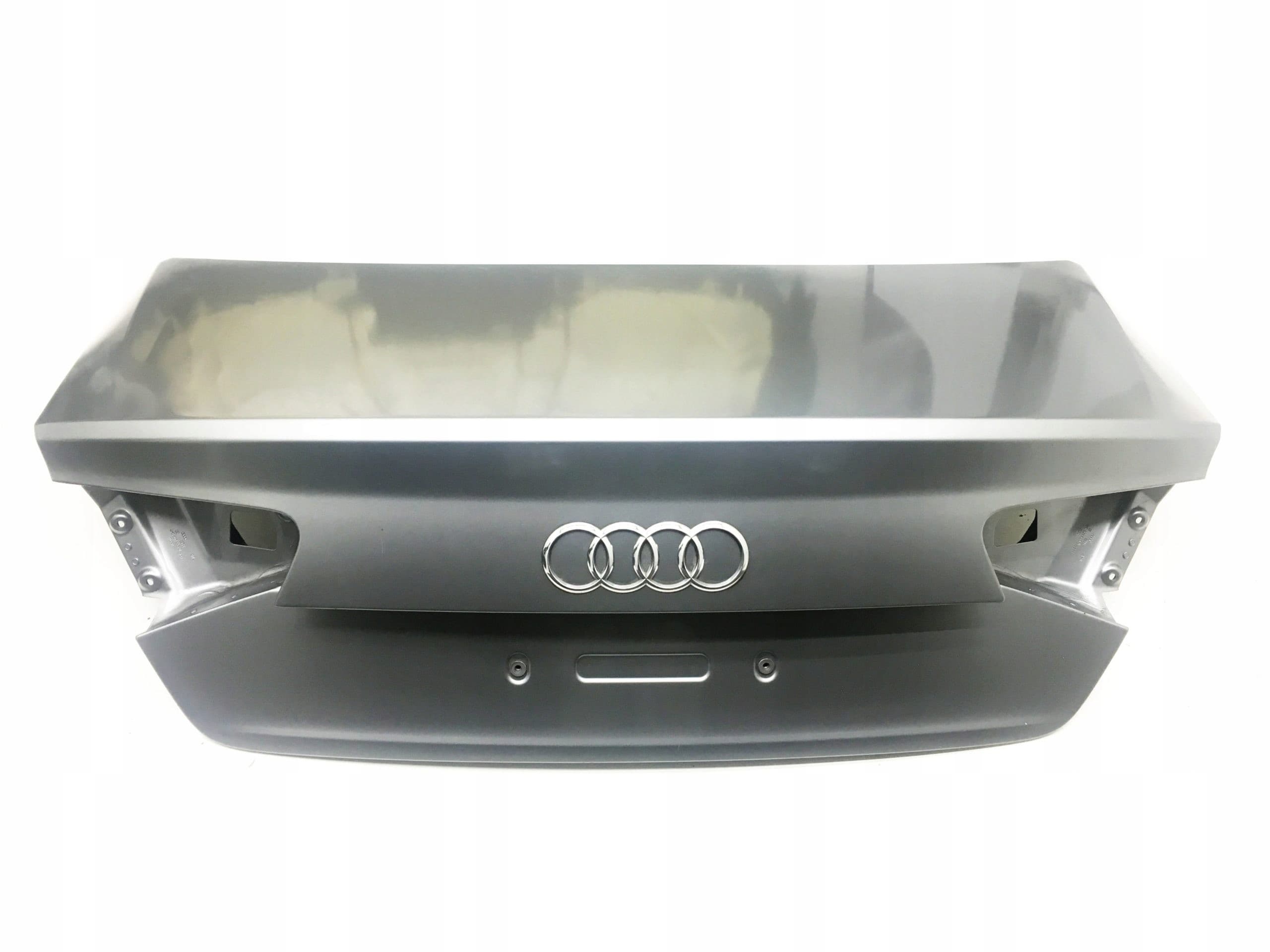 Portón trasero Audi A8 S8 D4 4H color LY7G gris usado