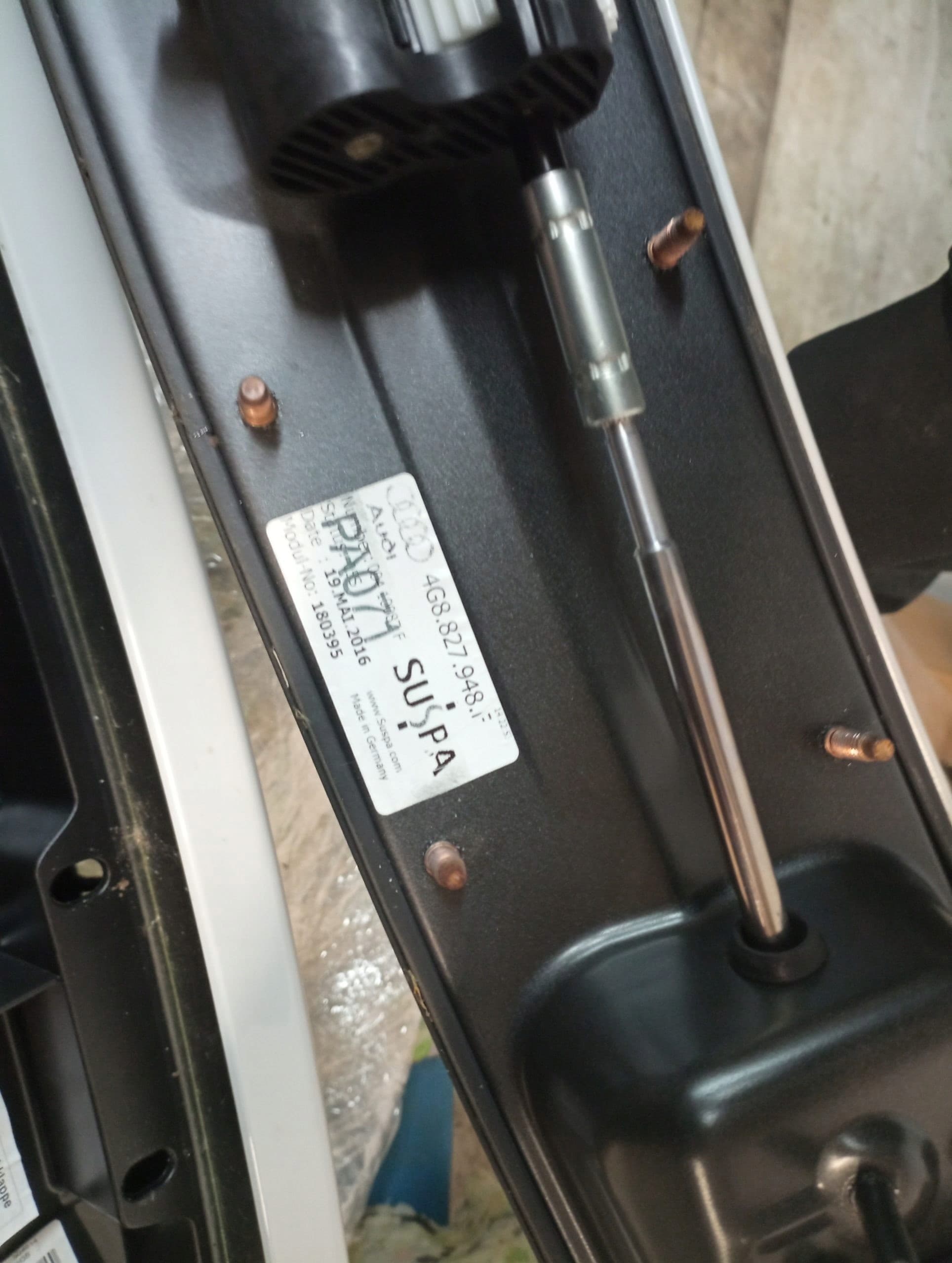 Audi A7 S7 C7 2010- Spoiler Trasero Portón 4G8827086K usado 6