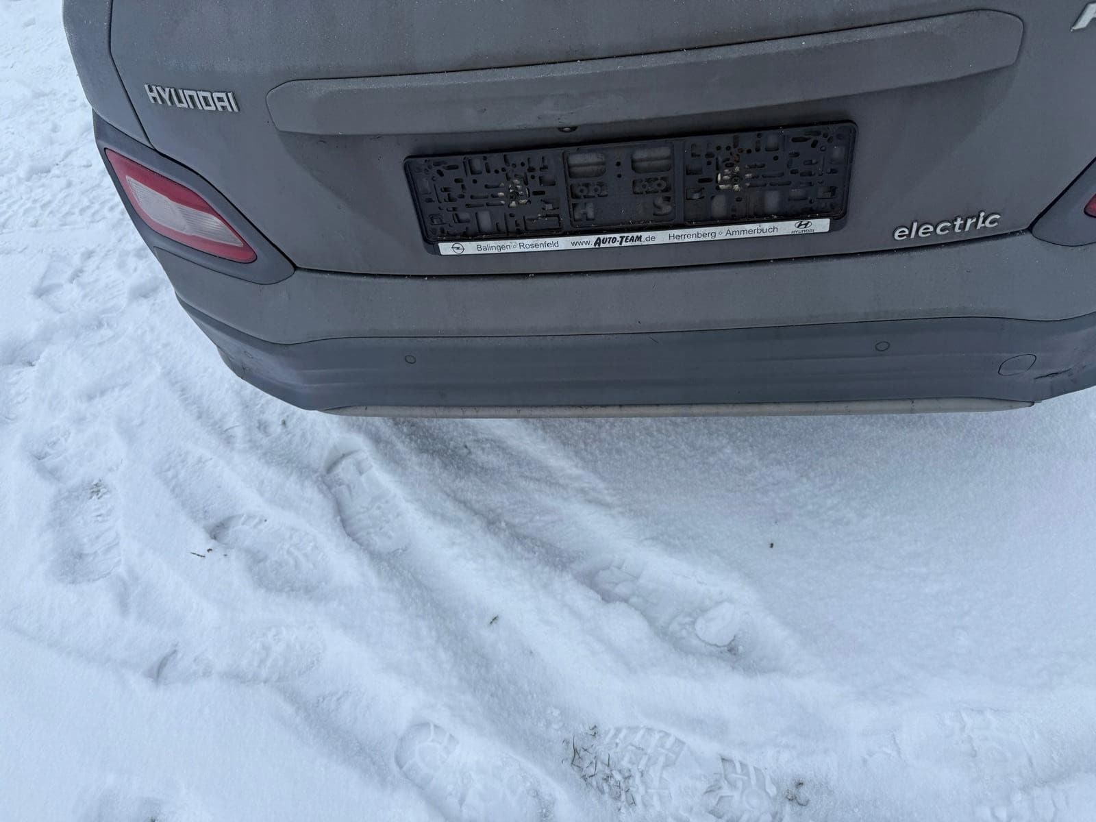 Kona EV Eléctrico Paso Trasero Bandeja Trasera r3g usado