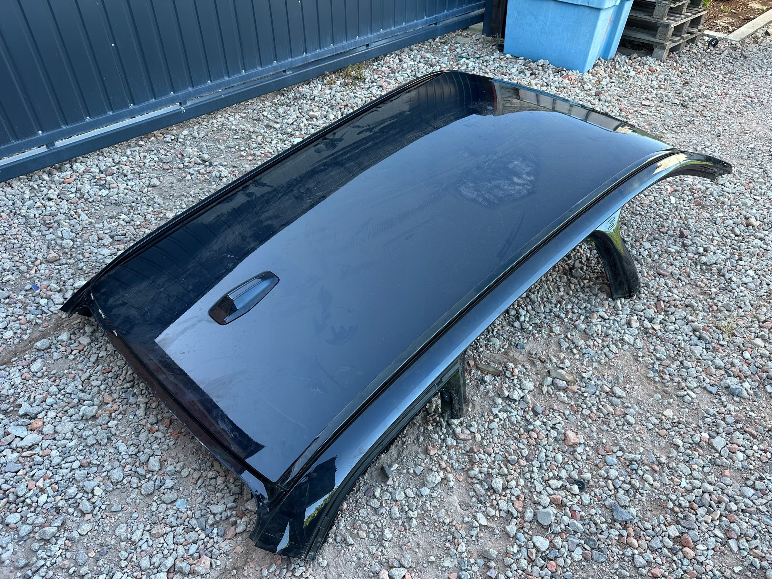 BMW 5 G61 Techo Station Wagon Con Barras Y Antena usado 2