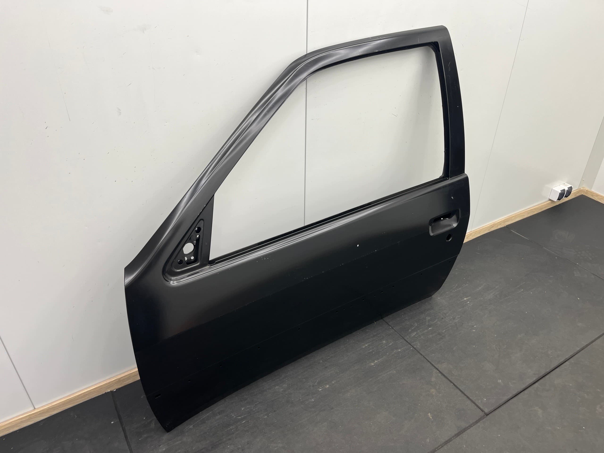 Puerta Izquierda para Peugeot 306 3 Puertas nuevo 4