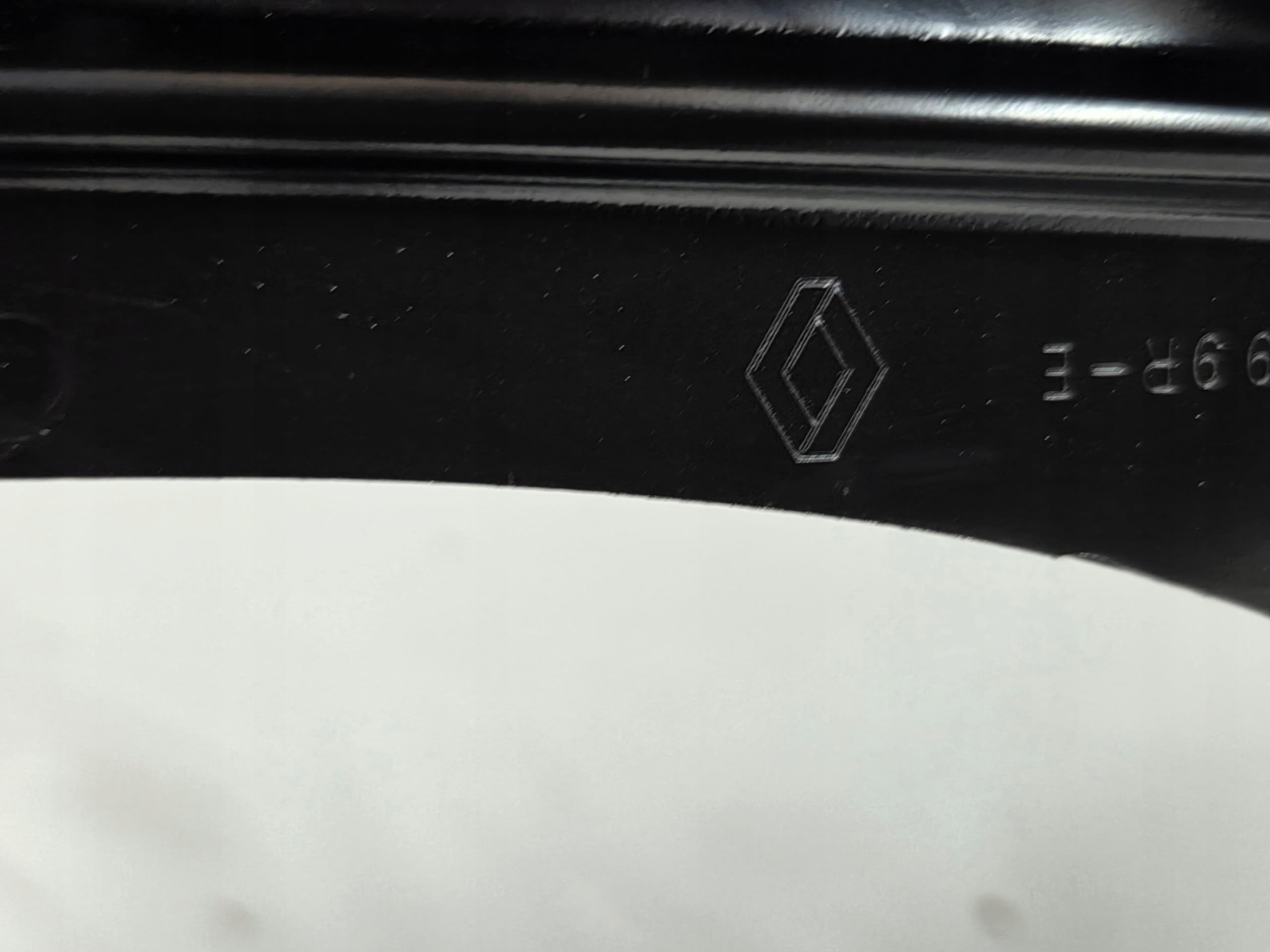 Puerta Trasera Derecha Renault Clio IV HB Hatchback nuevo 3