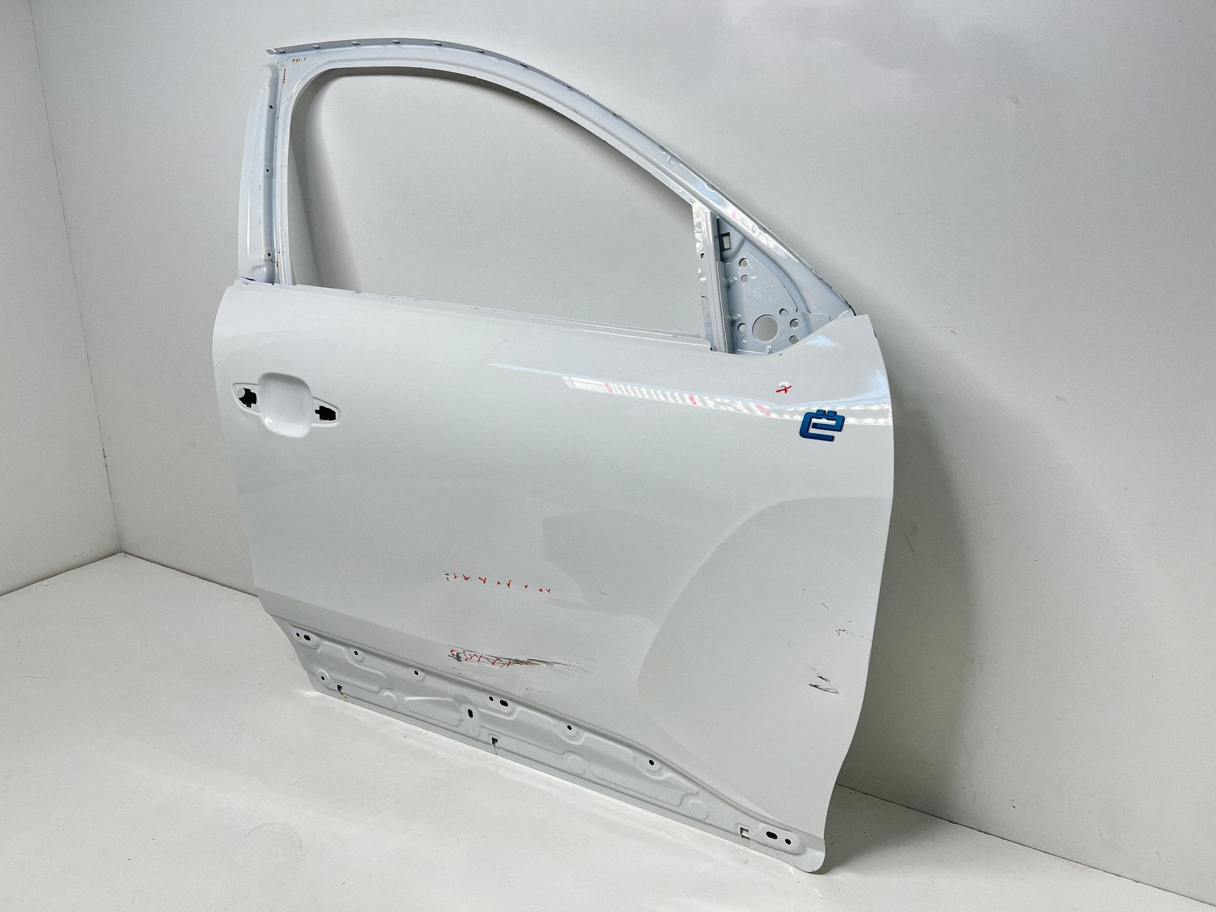 Citroën C4 Iii - Puerta Delantera Derecha (Lado del Pasajero) nuevo 3