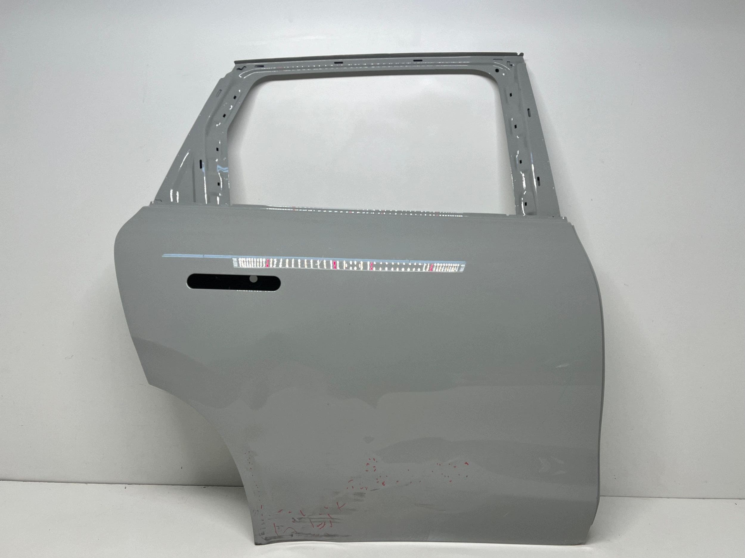 Puerta Trasera Derecha para Pasajero Leapmotor C10 nuevo
