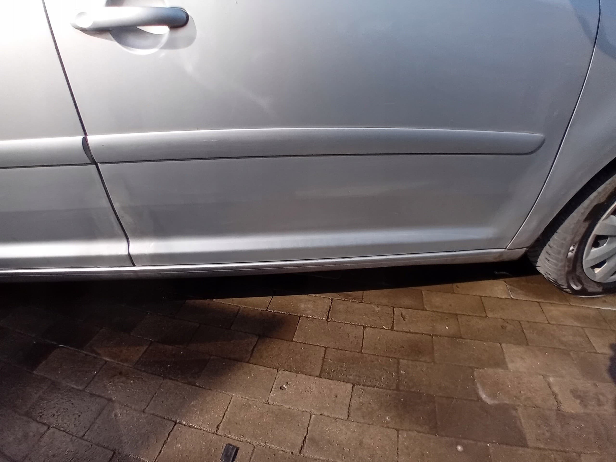 Puerta Delantera Izquierda VW Touran I nuevo 2