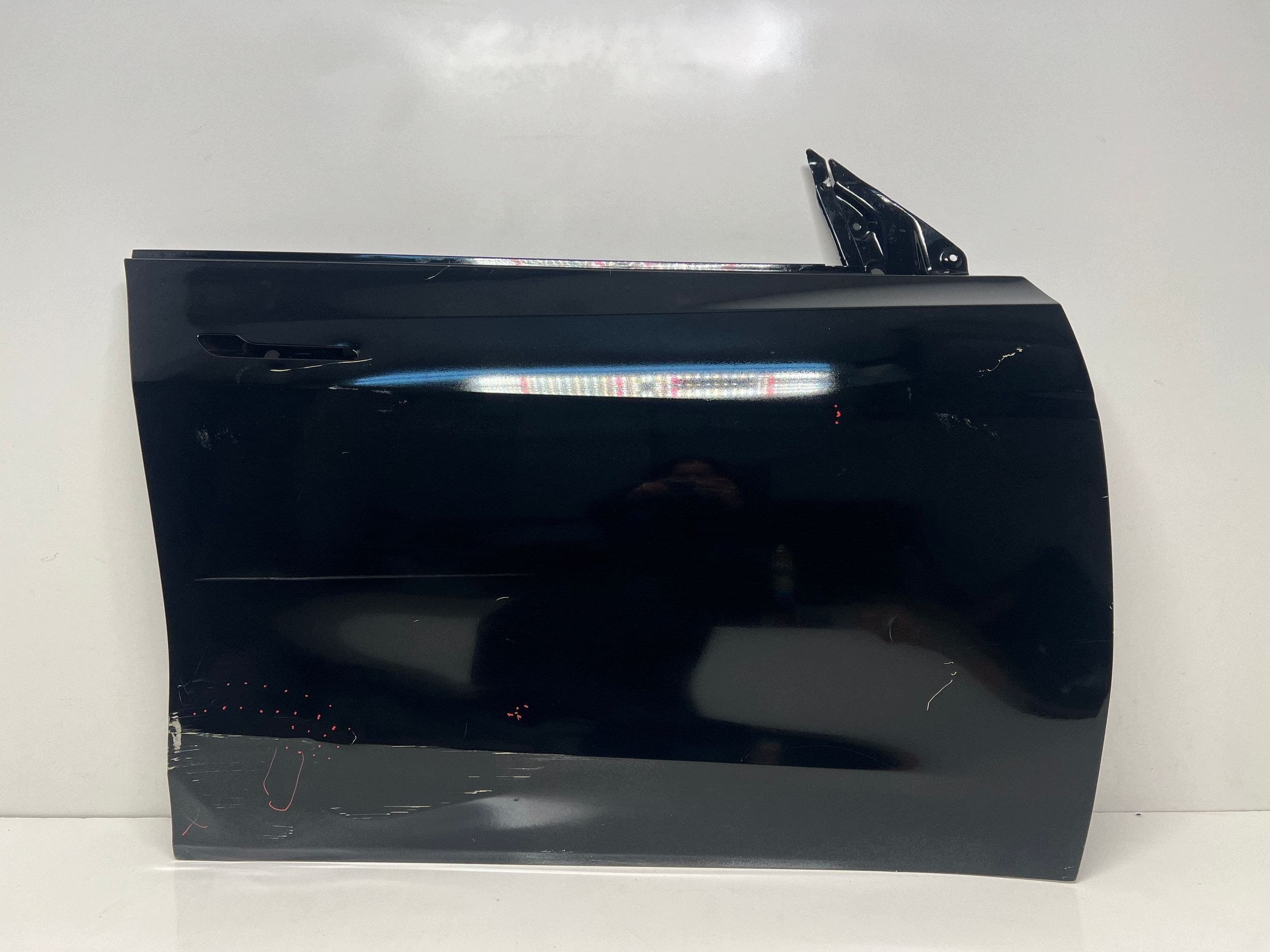 Tesla Model Y Puerta Delantera Derecha Lado Del Pasajero nuevo