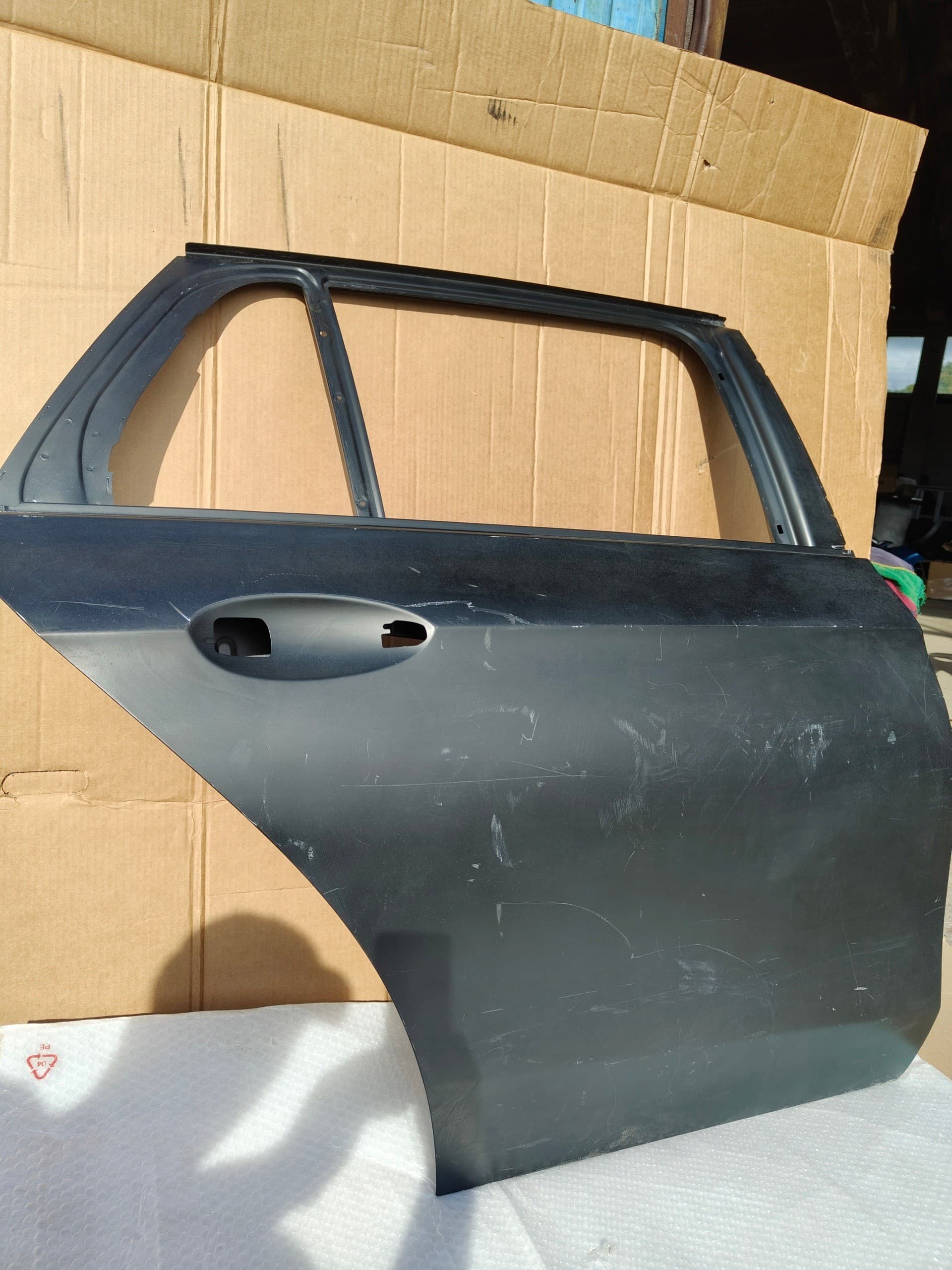 Puerta trasera derecha para Mercedes Clase E W213 familiar nuevo 3