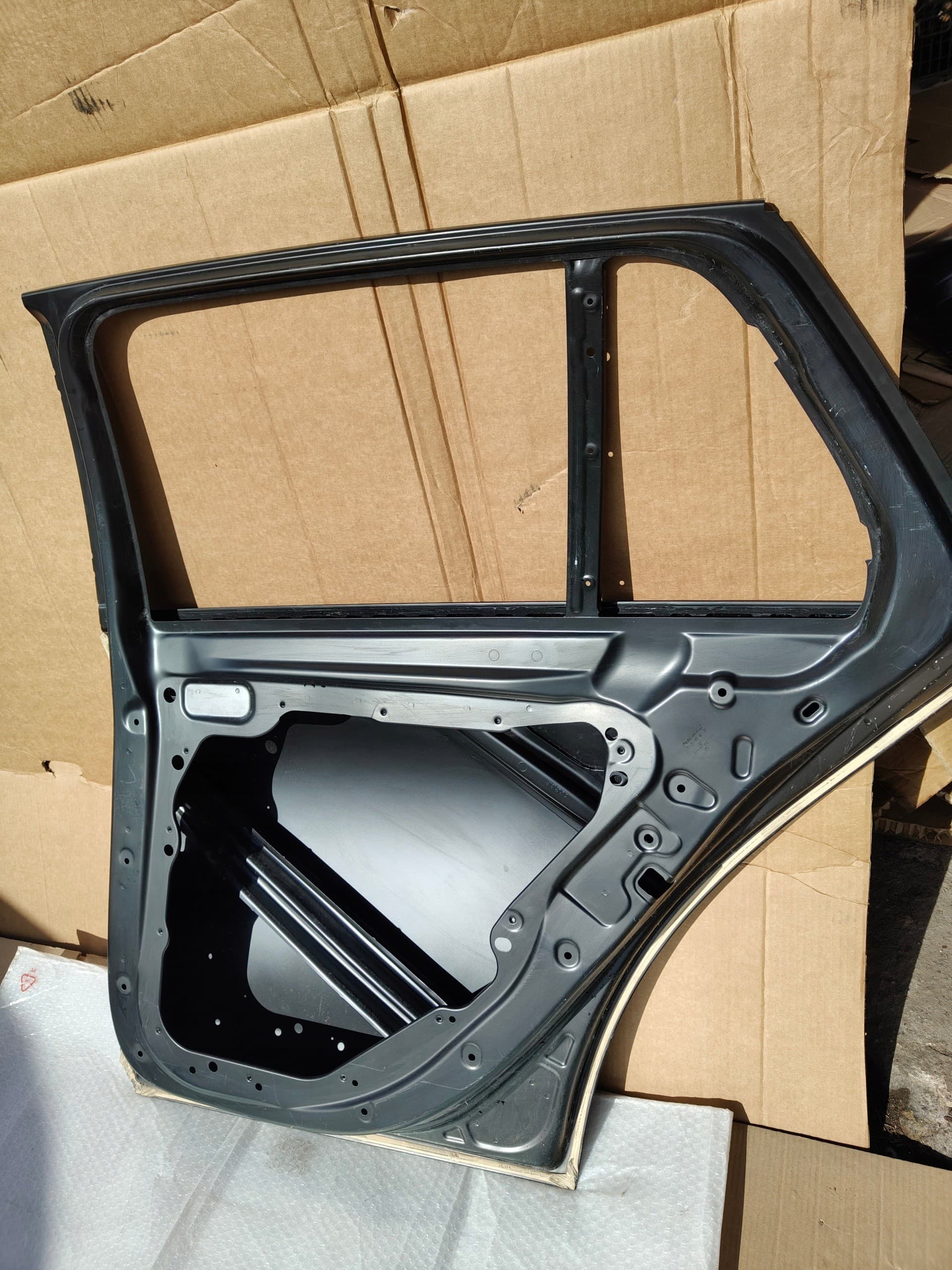 Puerta trasera derecha para Mercedes Clase E W213 familiar nuevo 6