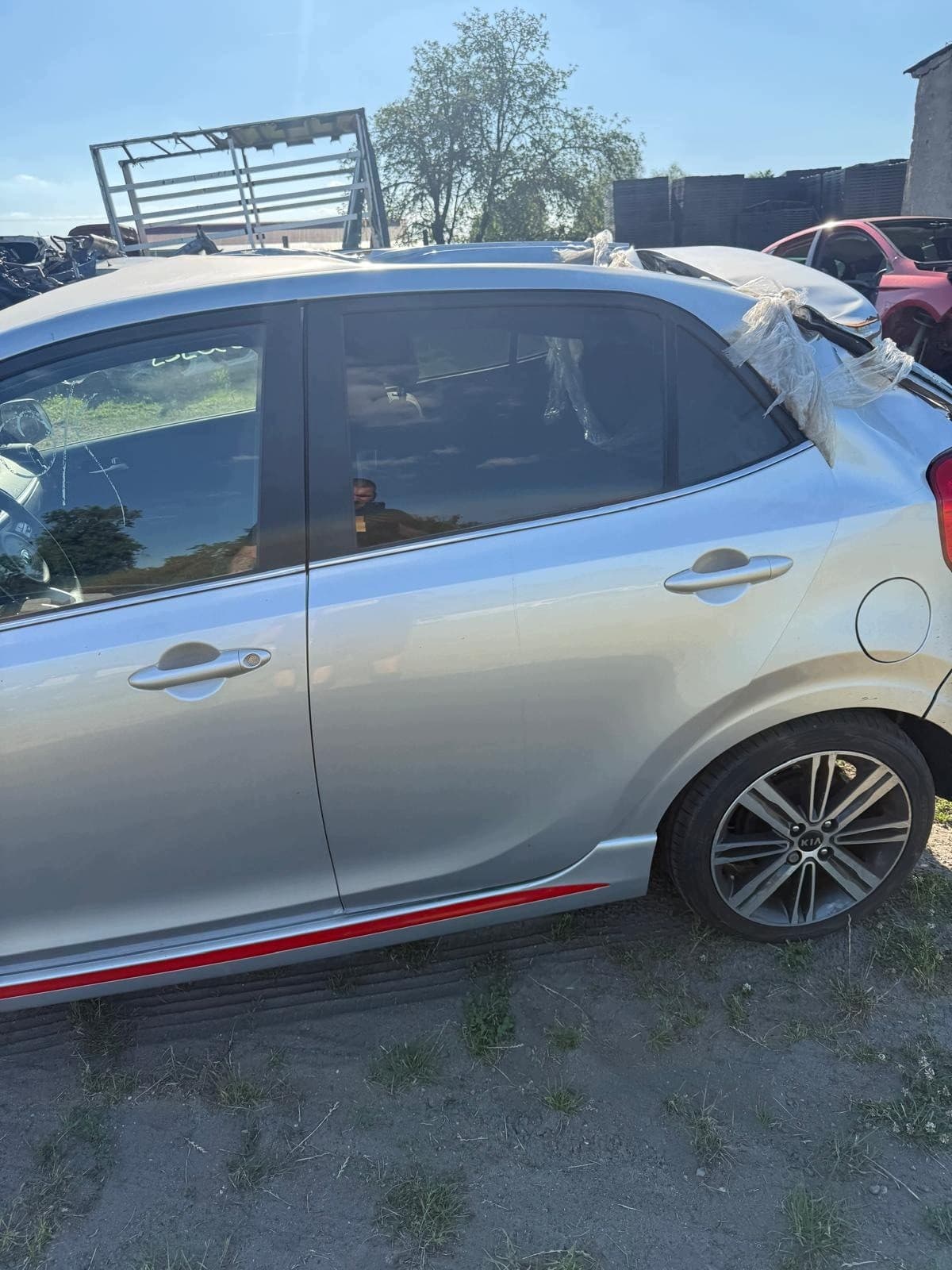 Puerta trasera izquierda completa Kia Picanto II Kcs nuevo