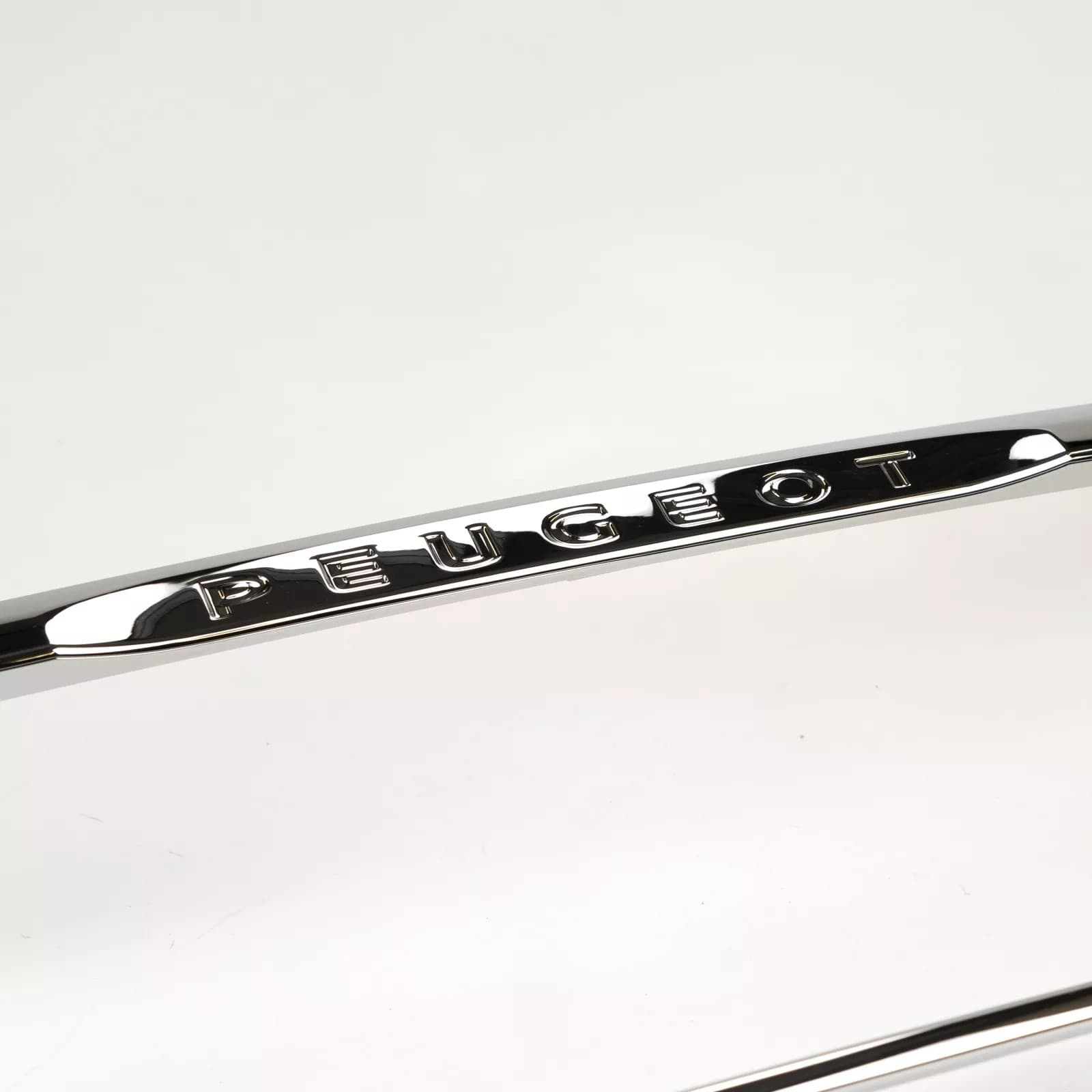 Peugeot 308 2017-2021 Marco Decorativo Cromado 1627665580 nuevo 2