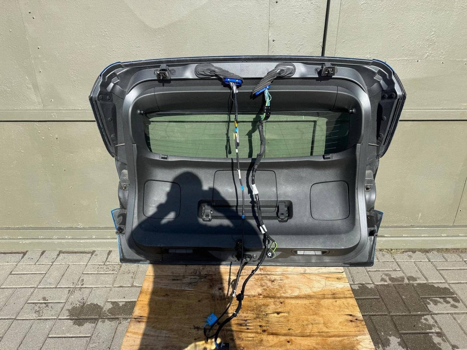 Portón Trasero Maletero Opel Grandland X usado 6