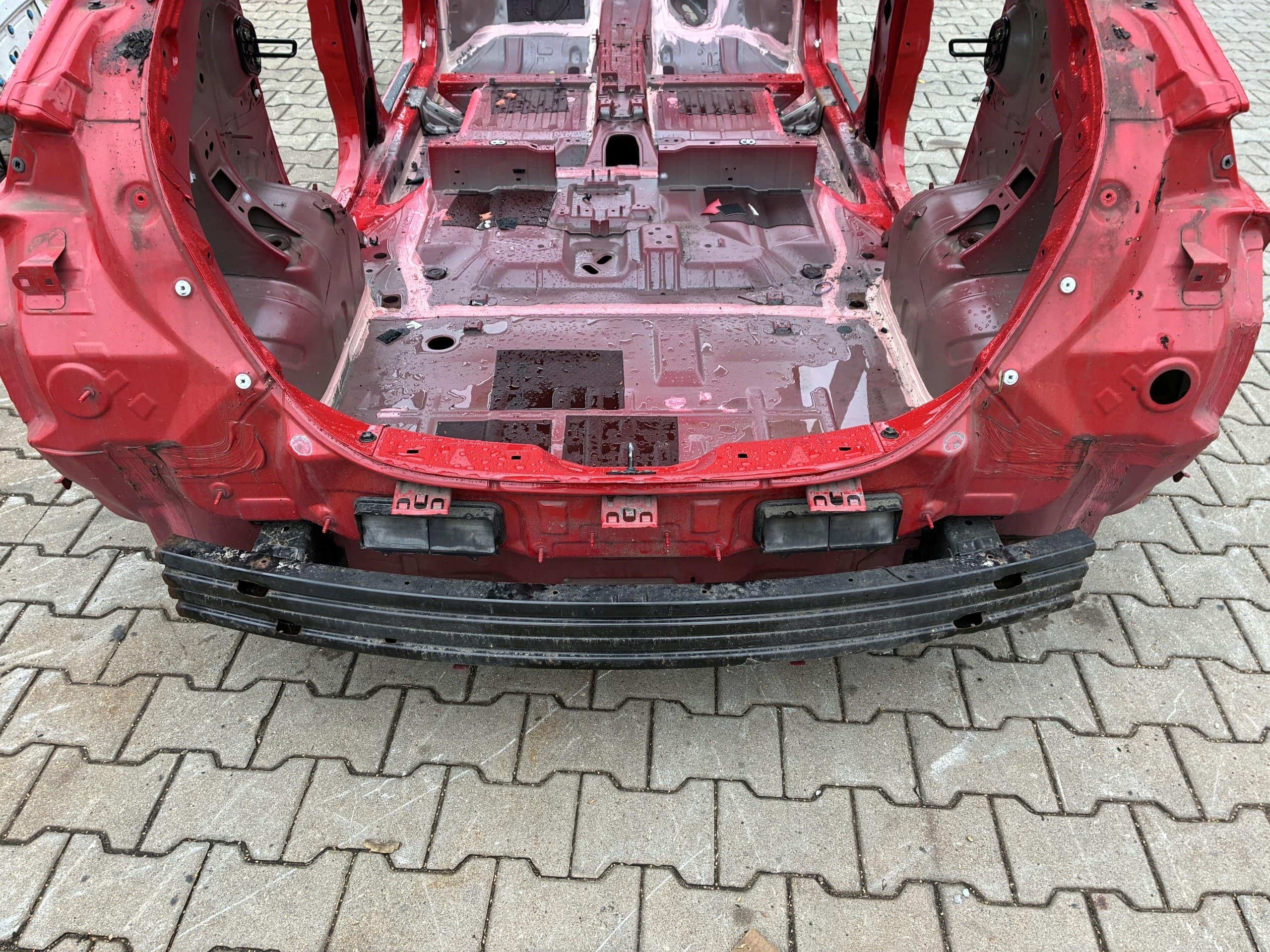 Panel Trasero / Sección Trasera para Nissan Leaf II (ZE1) 2017- usado 2