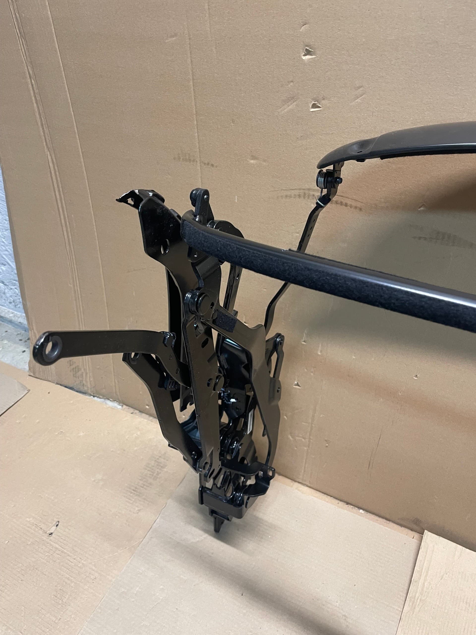 Estructura del Techo Convertible para Mini F57 Lift / F67 usado 3