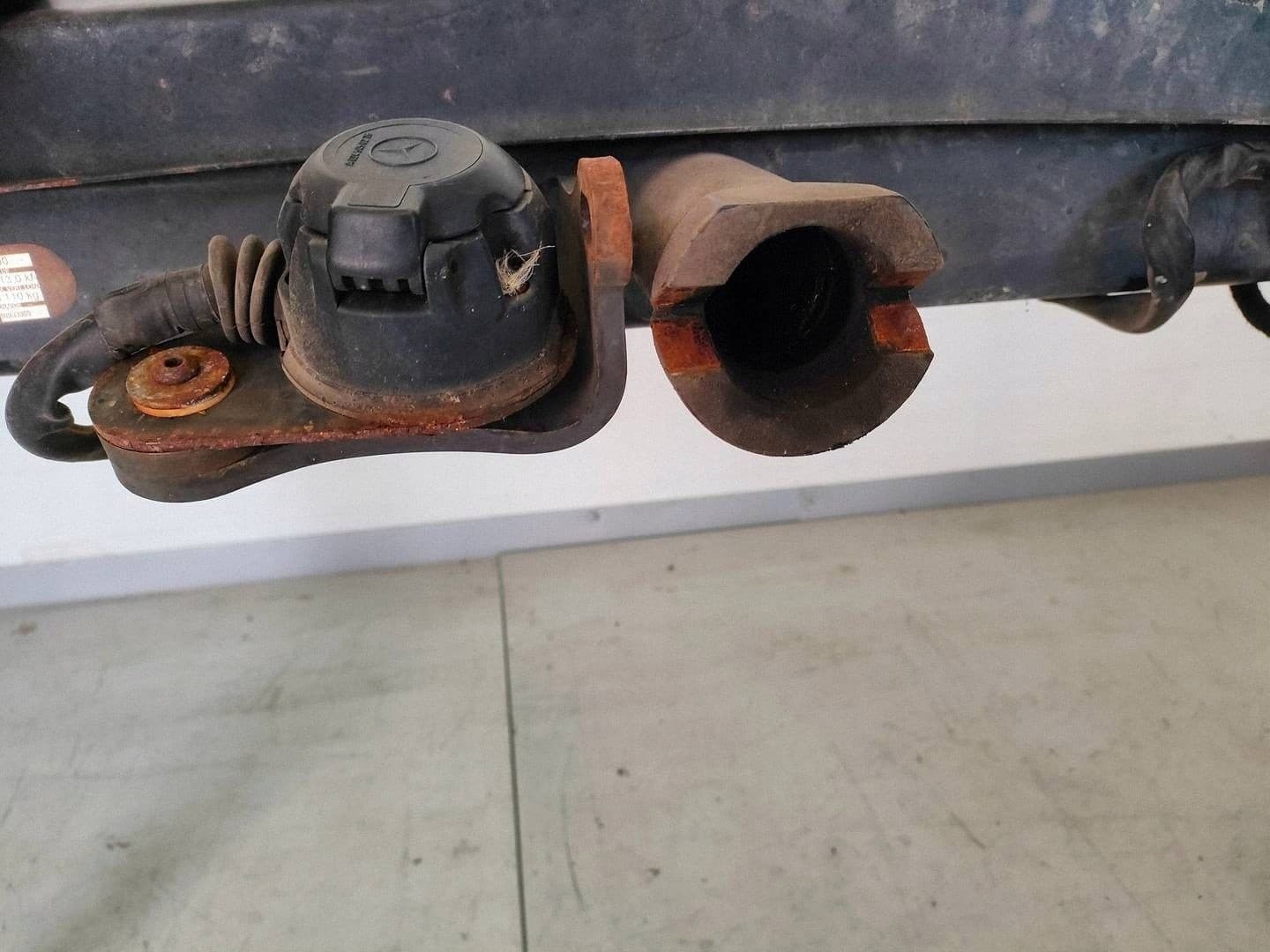 Mercedes Glk Lift Enganche de Remolque A2043101337 usado 11