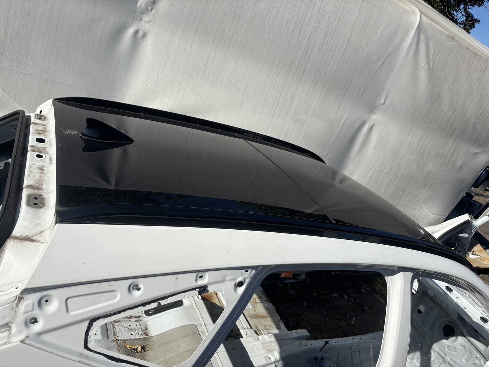 Techo panorámico Hyundai Tucson IV Lift color W6H usado