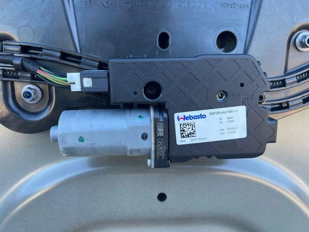 Techo Audi 83A8770411NX 1.5L gasolina 110kW 2019 usado 8