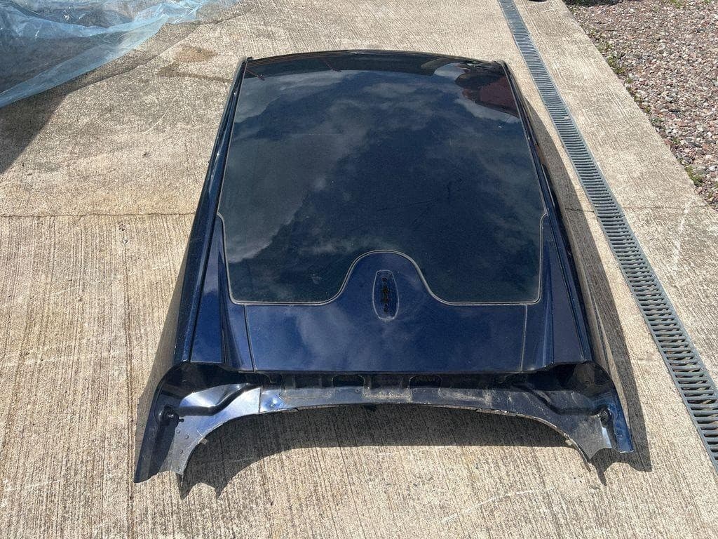 Techo Jaguar J9D303410AB eléctrico 294kW 2023 usado 4