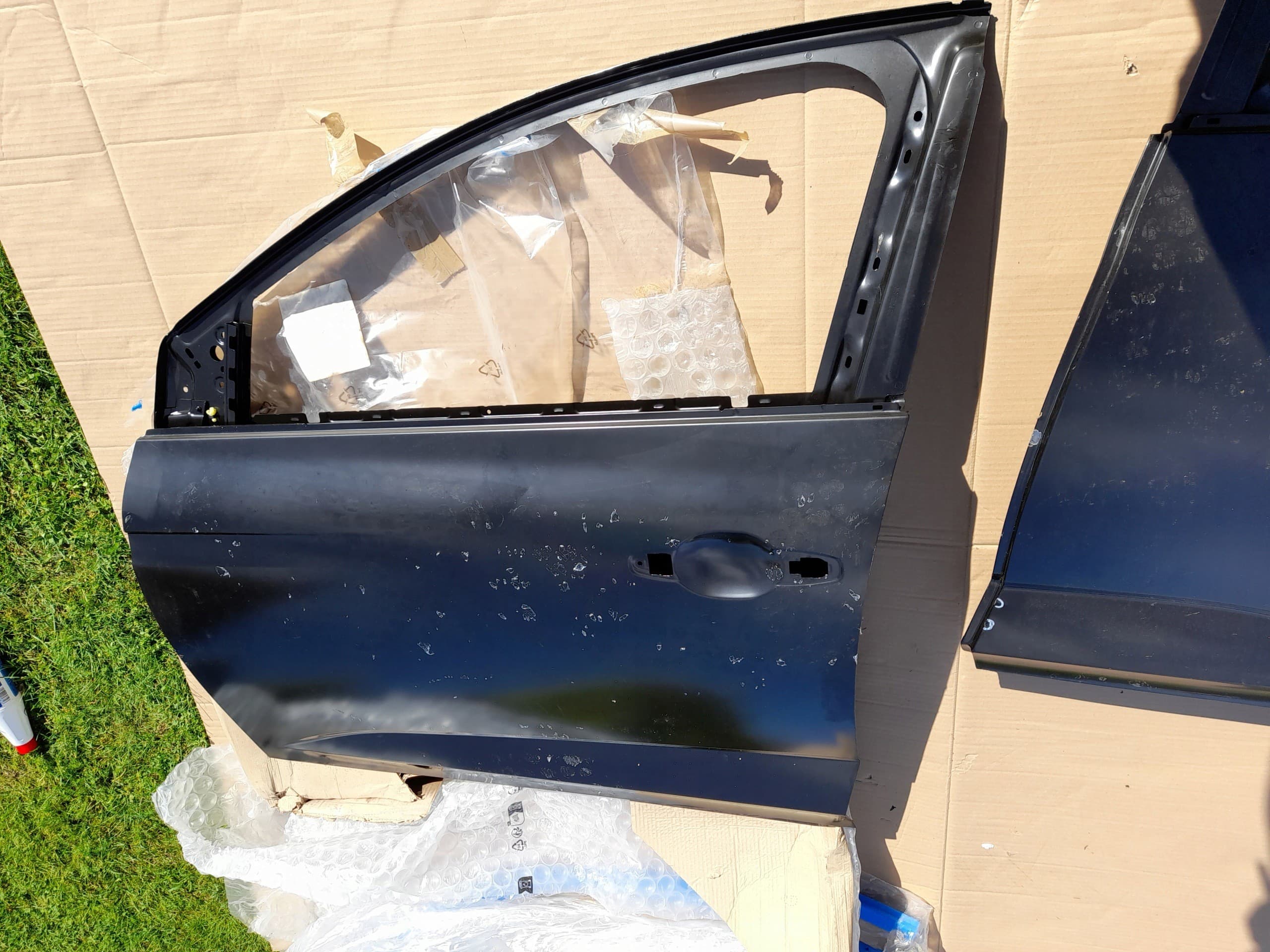 Puerta Delantera Izquierda Renault Megane IV Original Nueva 4