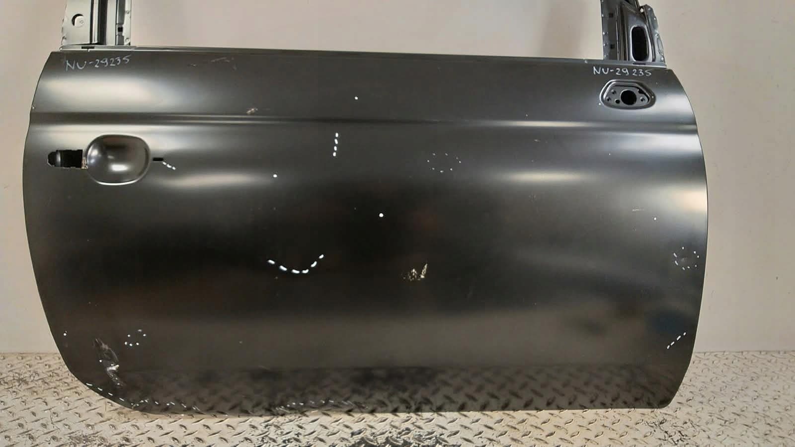 Puerta Delantera Derecha Fiat 500 07- 68693260AA 52136362 nuevo 2