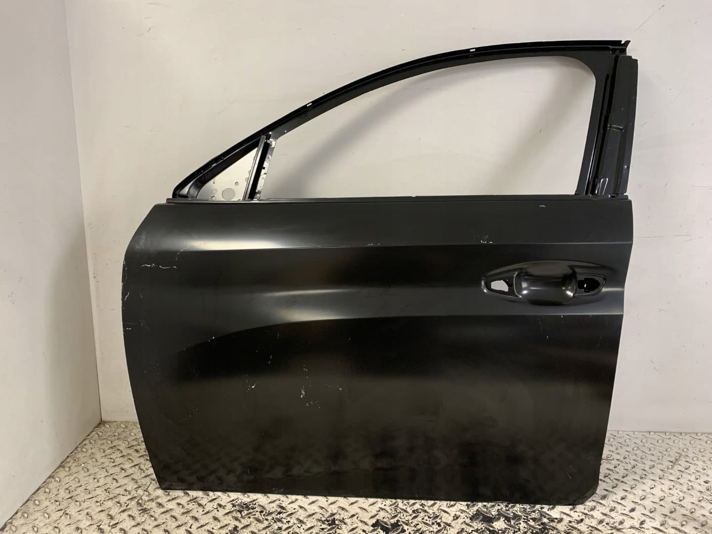 Puerta Delantera Izquierda Original Peugeot 208 II 2019-2025 nuevo 2