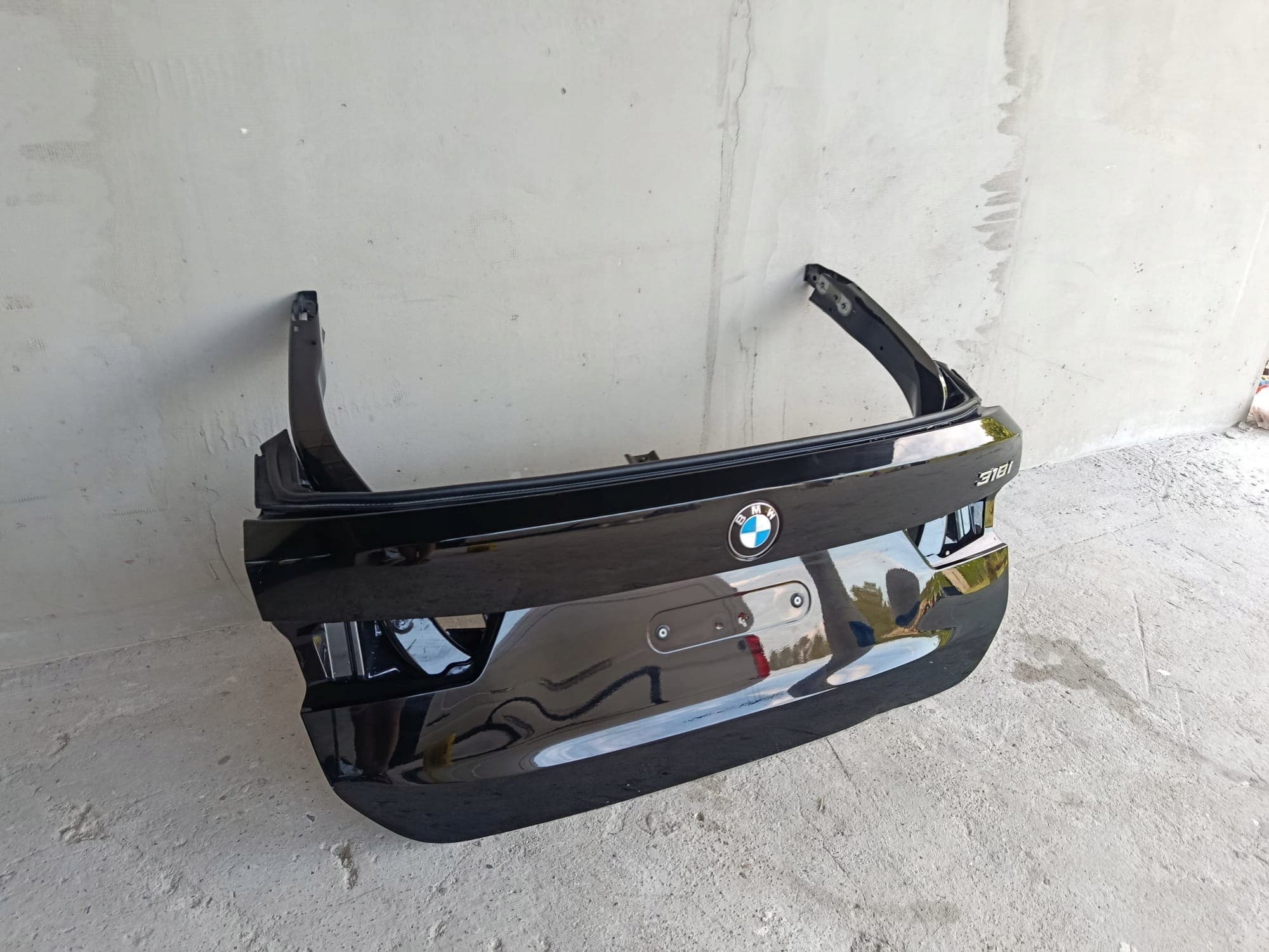 BMW 3 G21 Familiar 745340005 Puerta Trasera Original usado