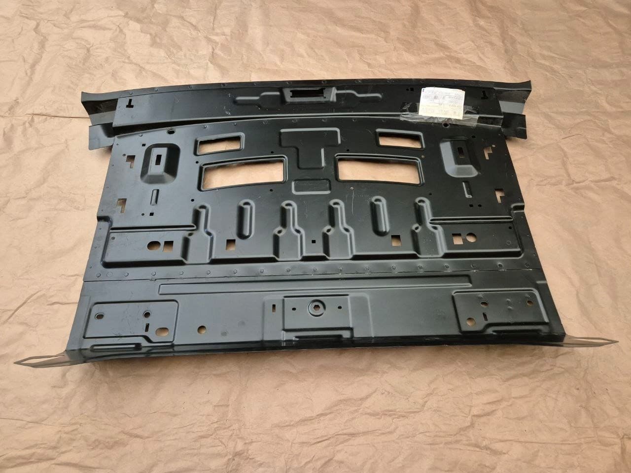 Panel Trasero Volkswagen Passat B8 3G5813501 nuevo 3